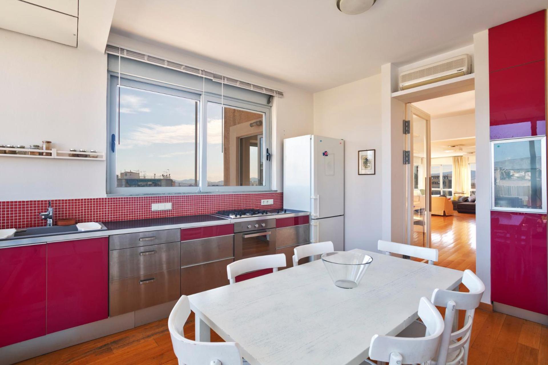 Impressive Apartment with Amazing Views - MK1