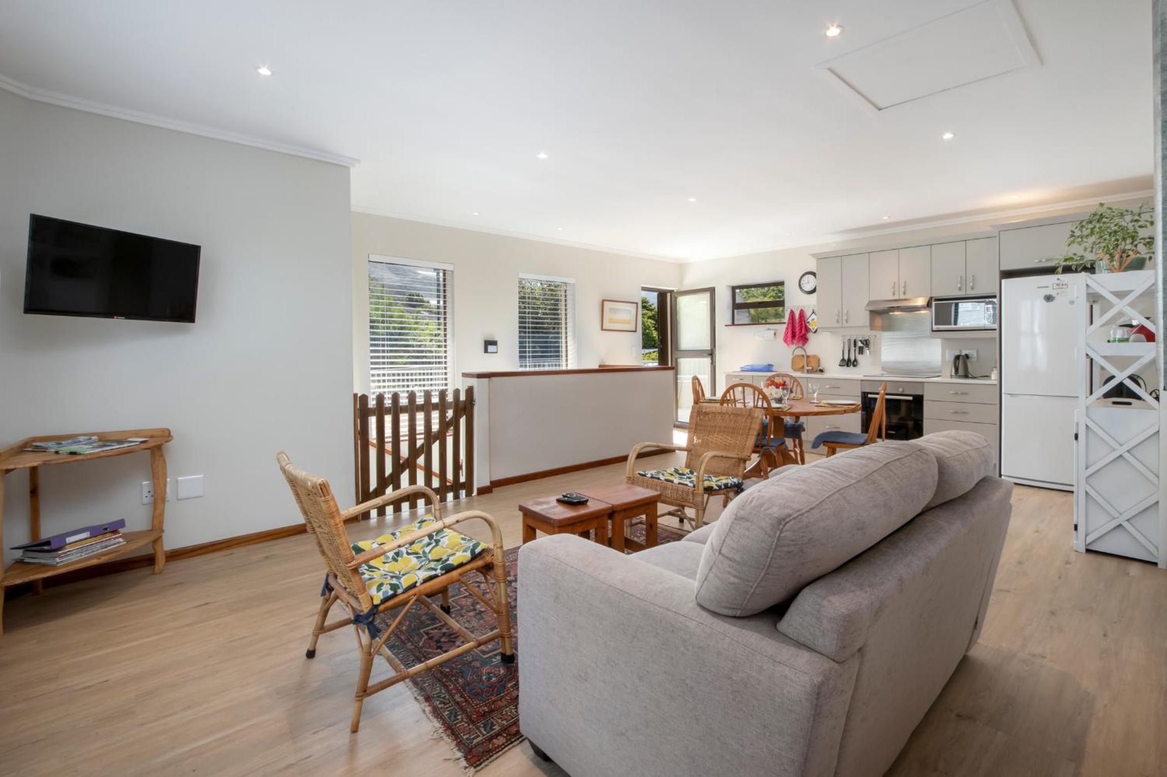 Steenbok House view 4
