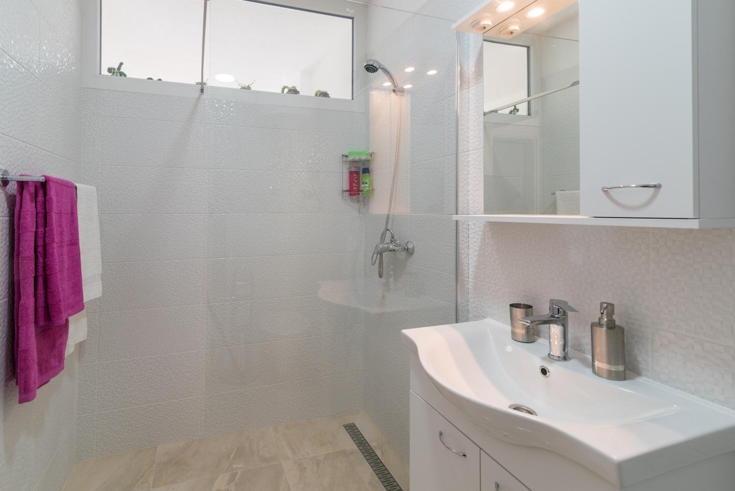 Apartment Arna