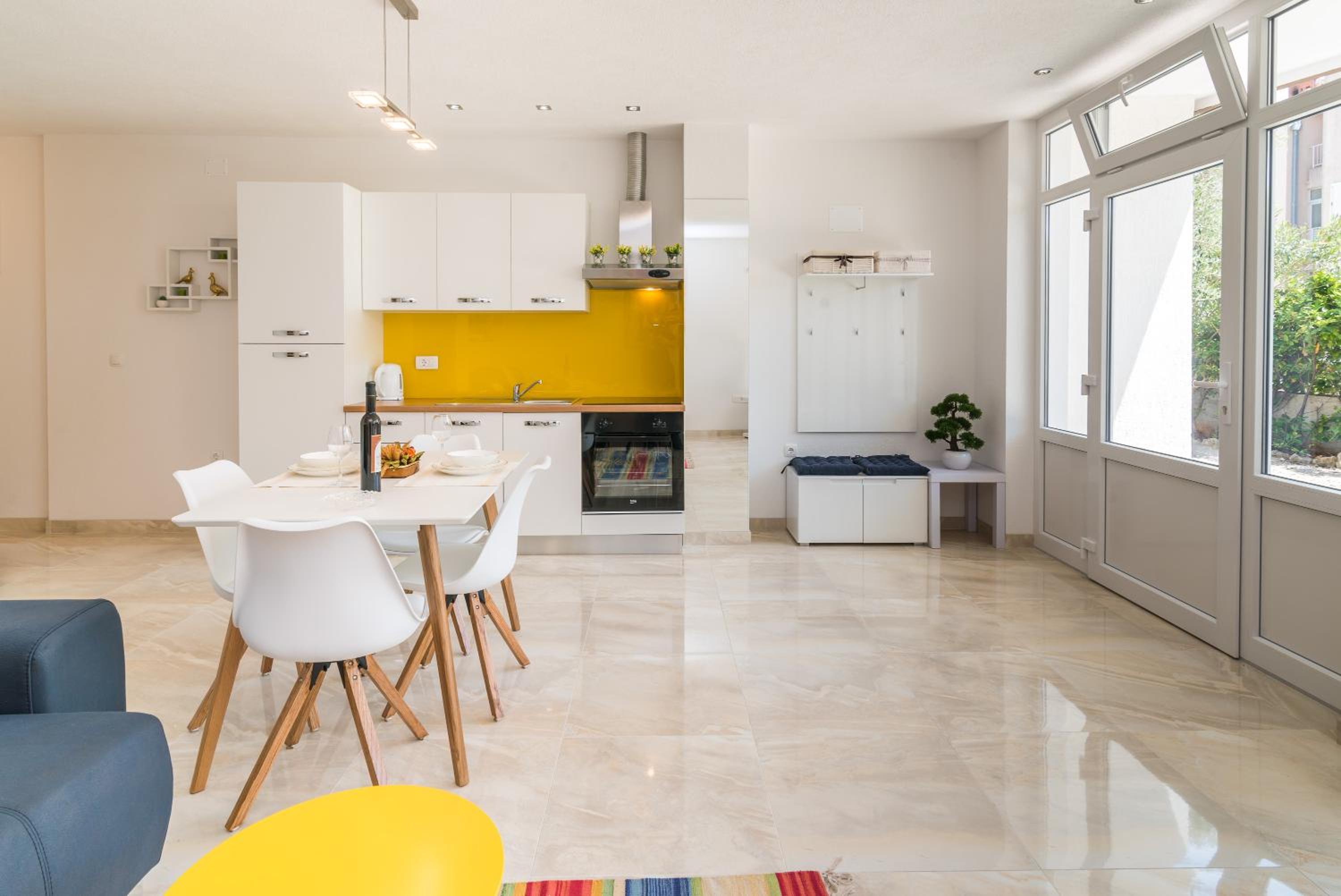 Apartment Arna