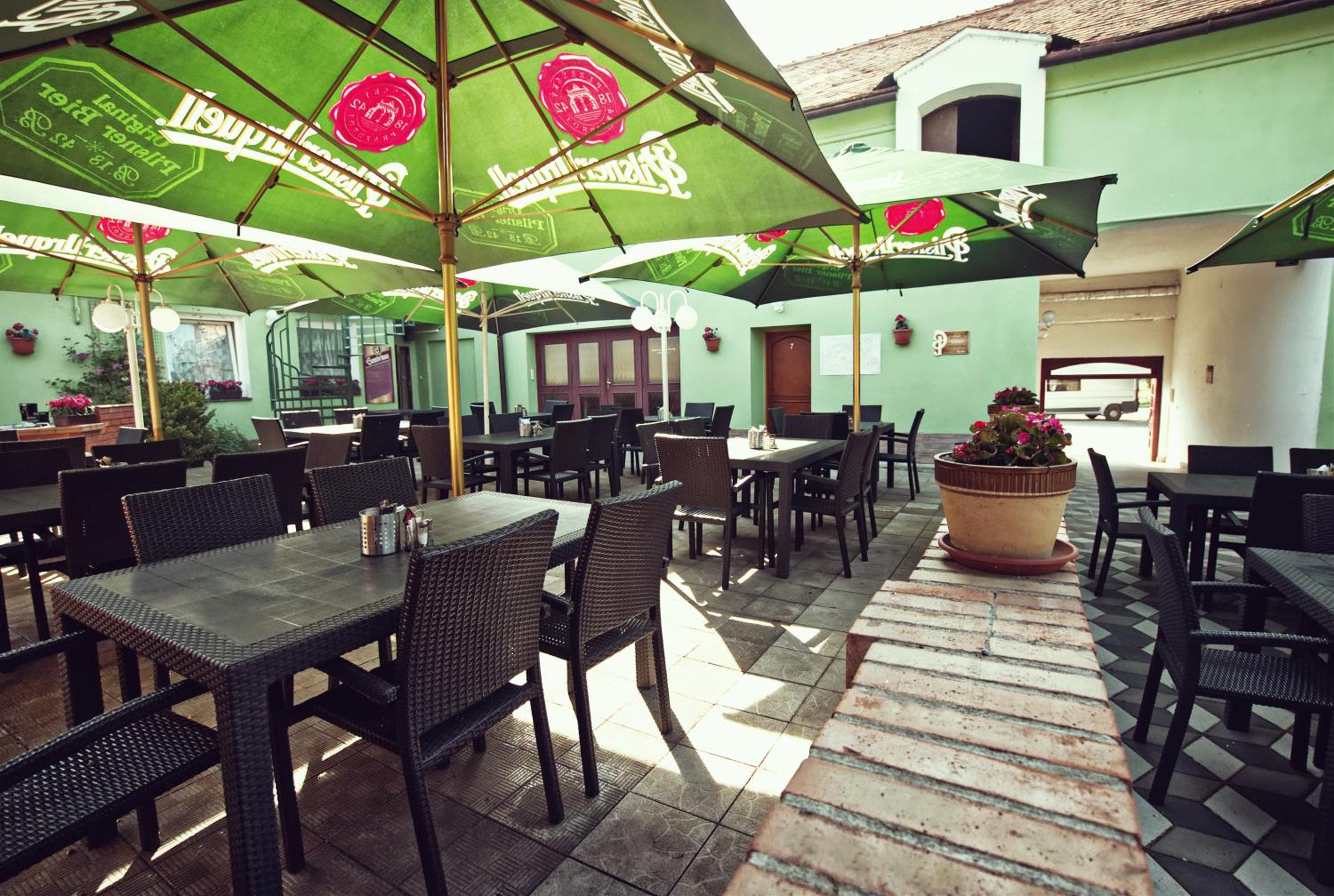 Restaurace a Penzion Praha