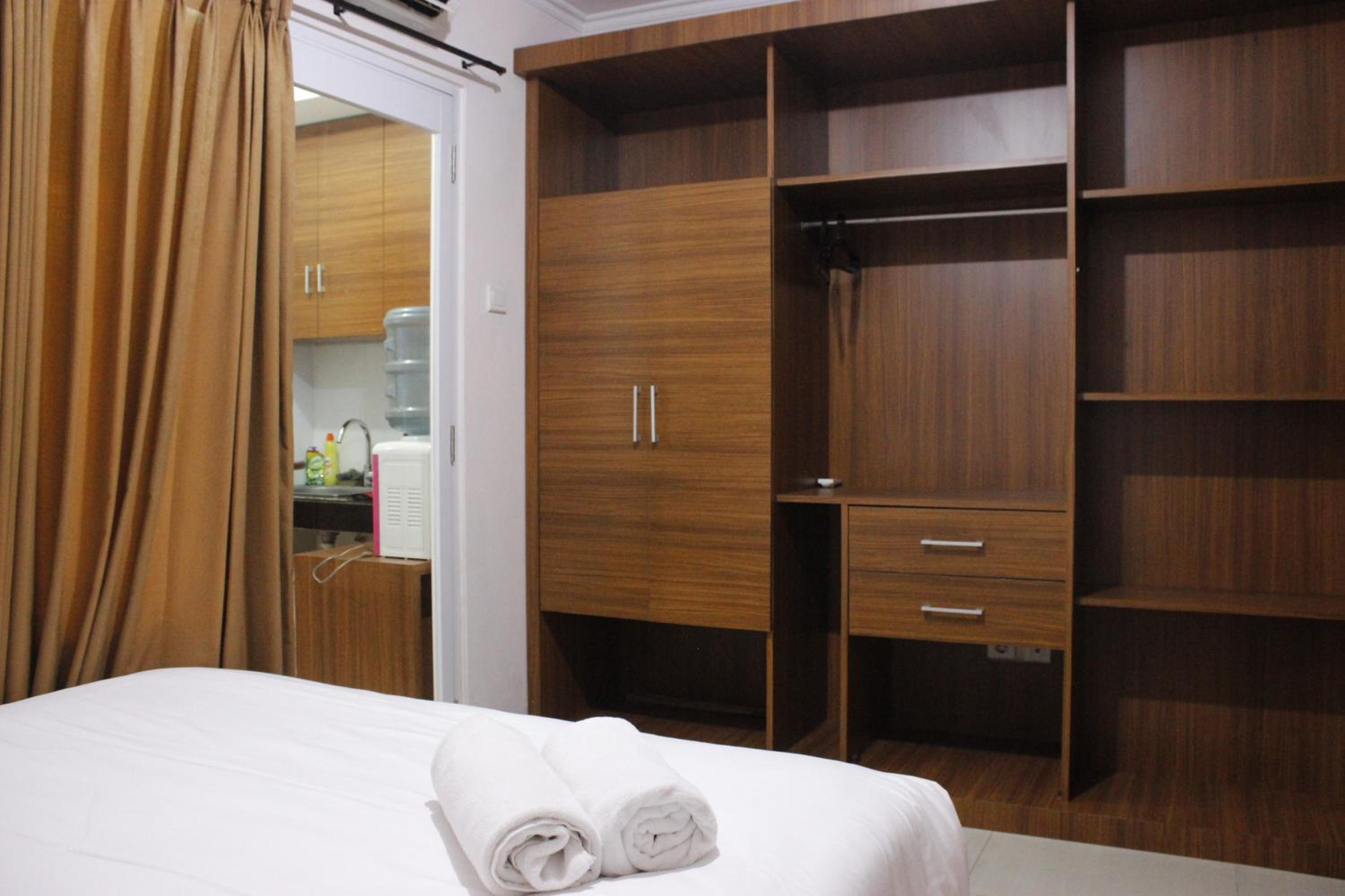 Simply Homey 1BR Gateway Pasteur Apartment near Exit Toll By Travelio, Bandung - 10