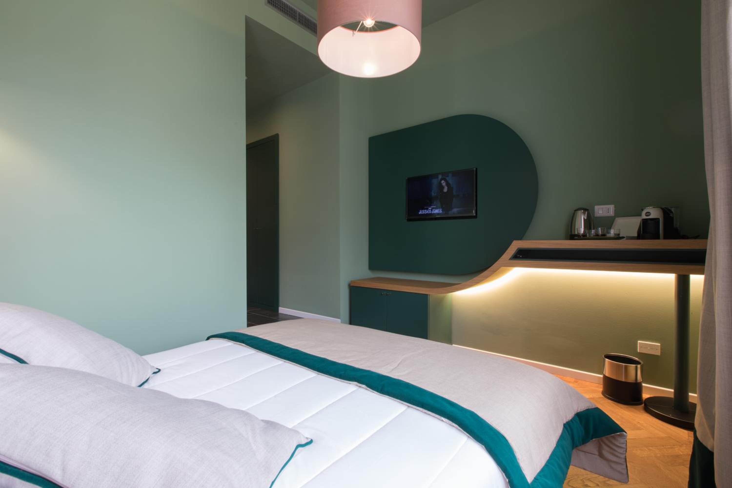 hotel room