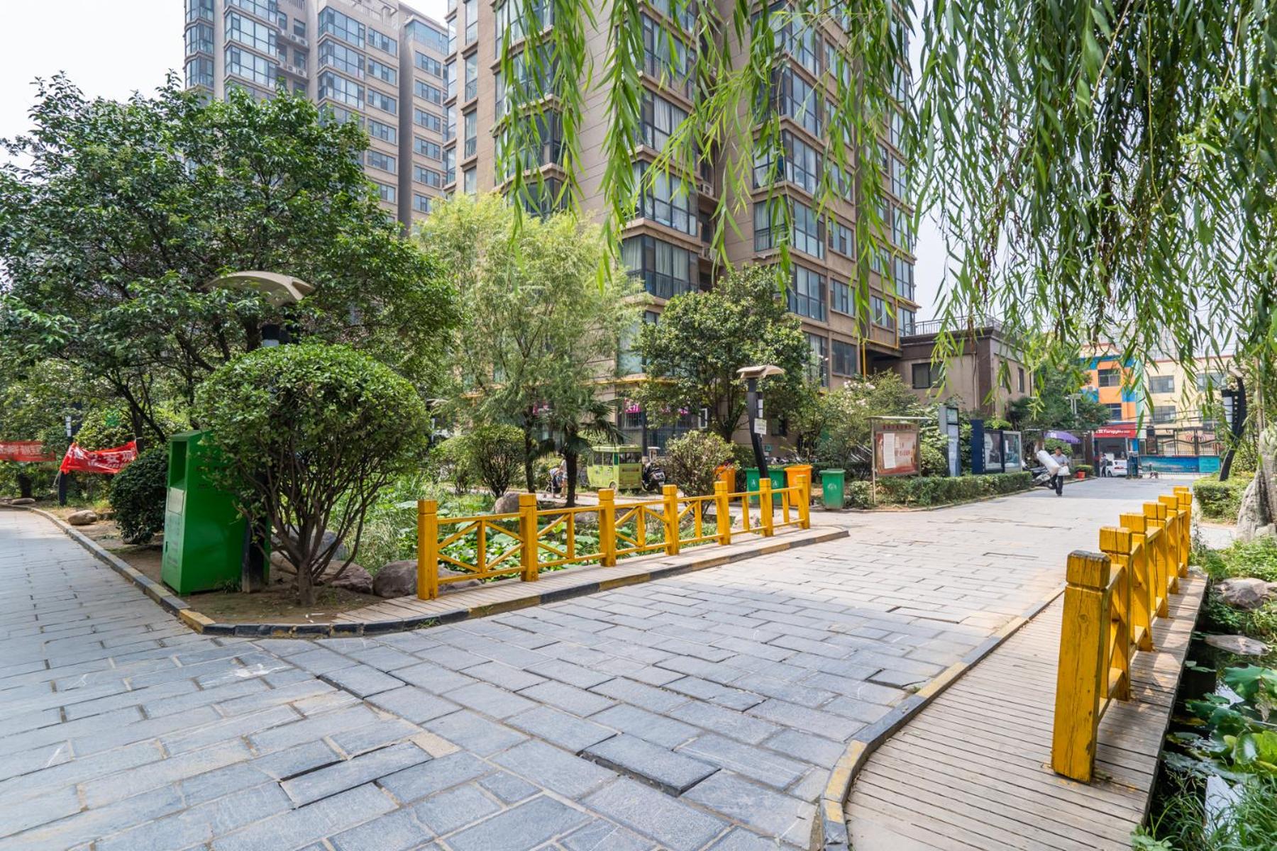 Zhengzhou Huiji·Province Sport Centre· Locals Apartment 00161400
