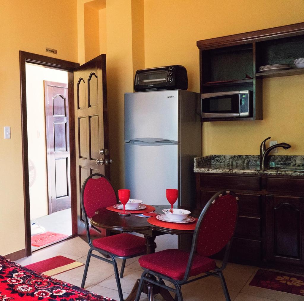 Inn at White Horse Guest House