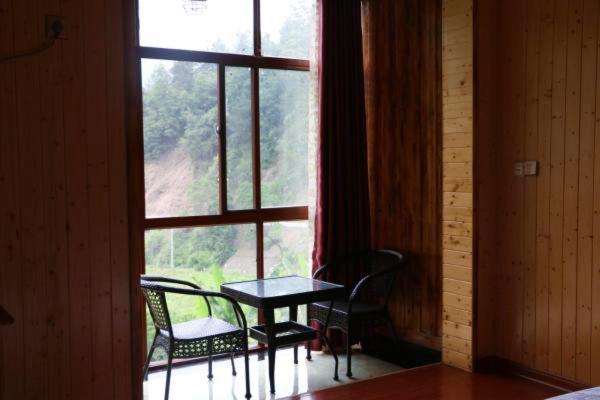 Zhangjiajie one step to heaven inn (Yangjiajie ticket office)