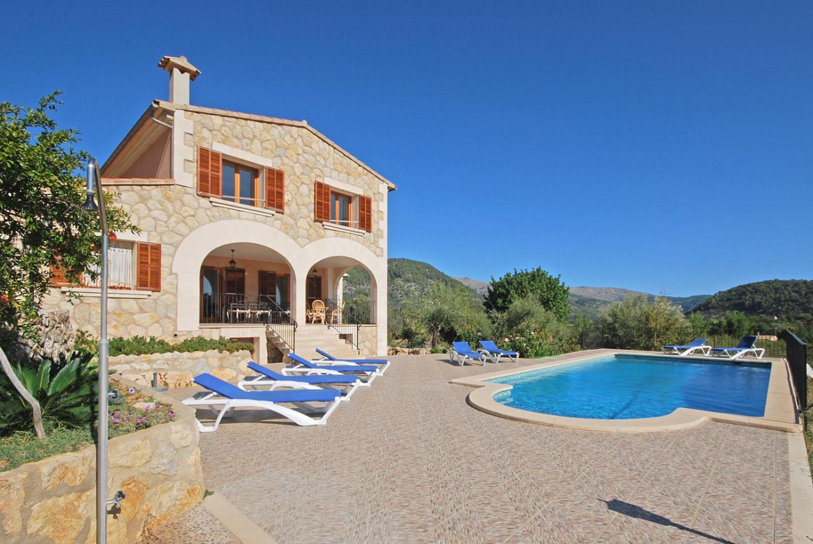 Villa Rotes view 3