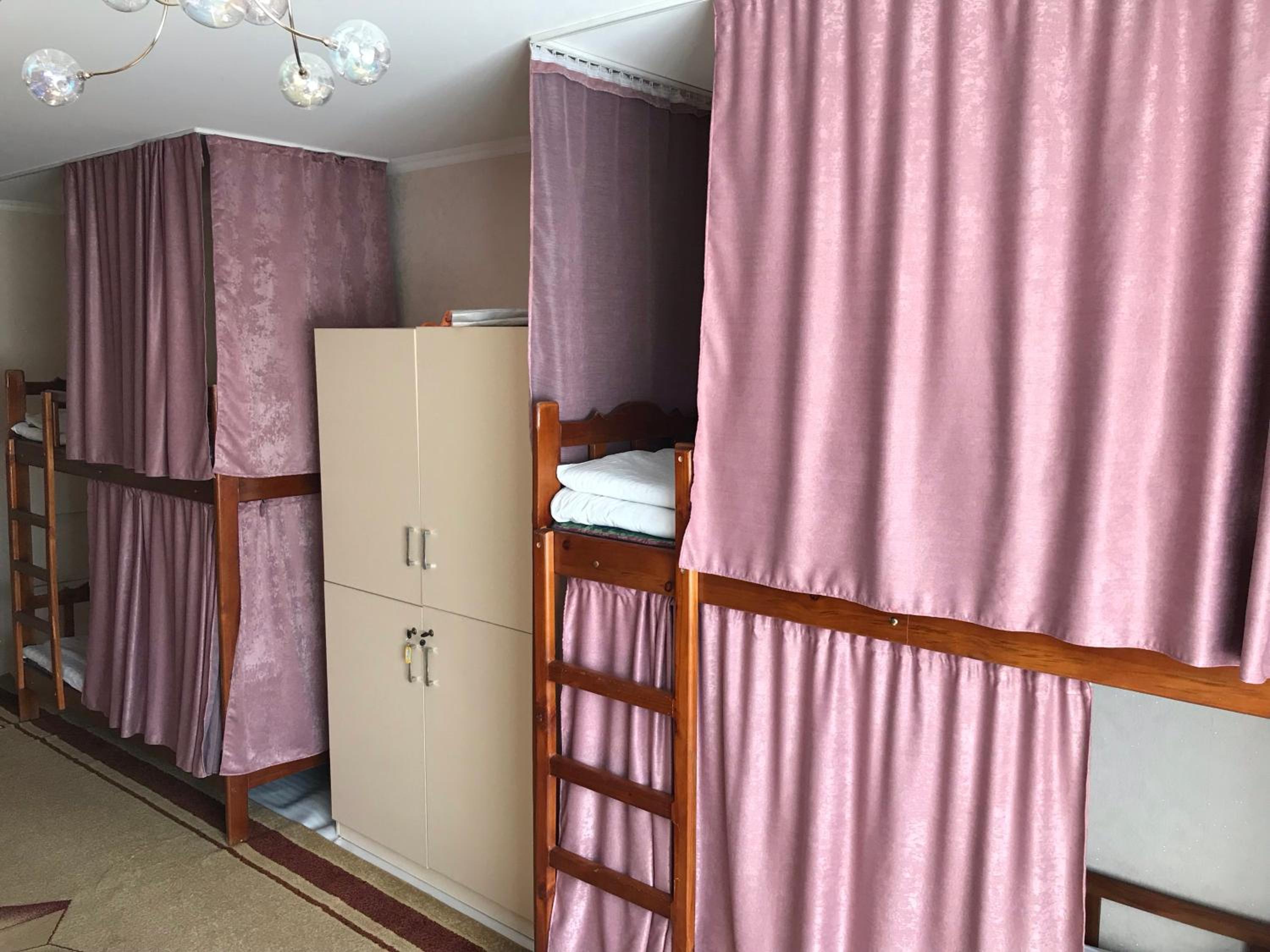 Tunduk Hostel