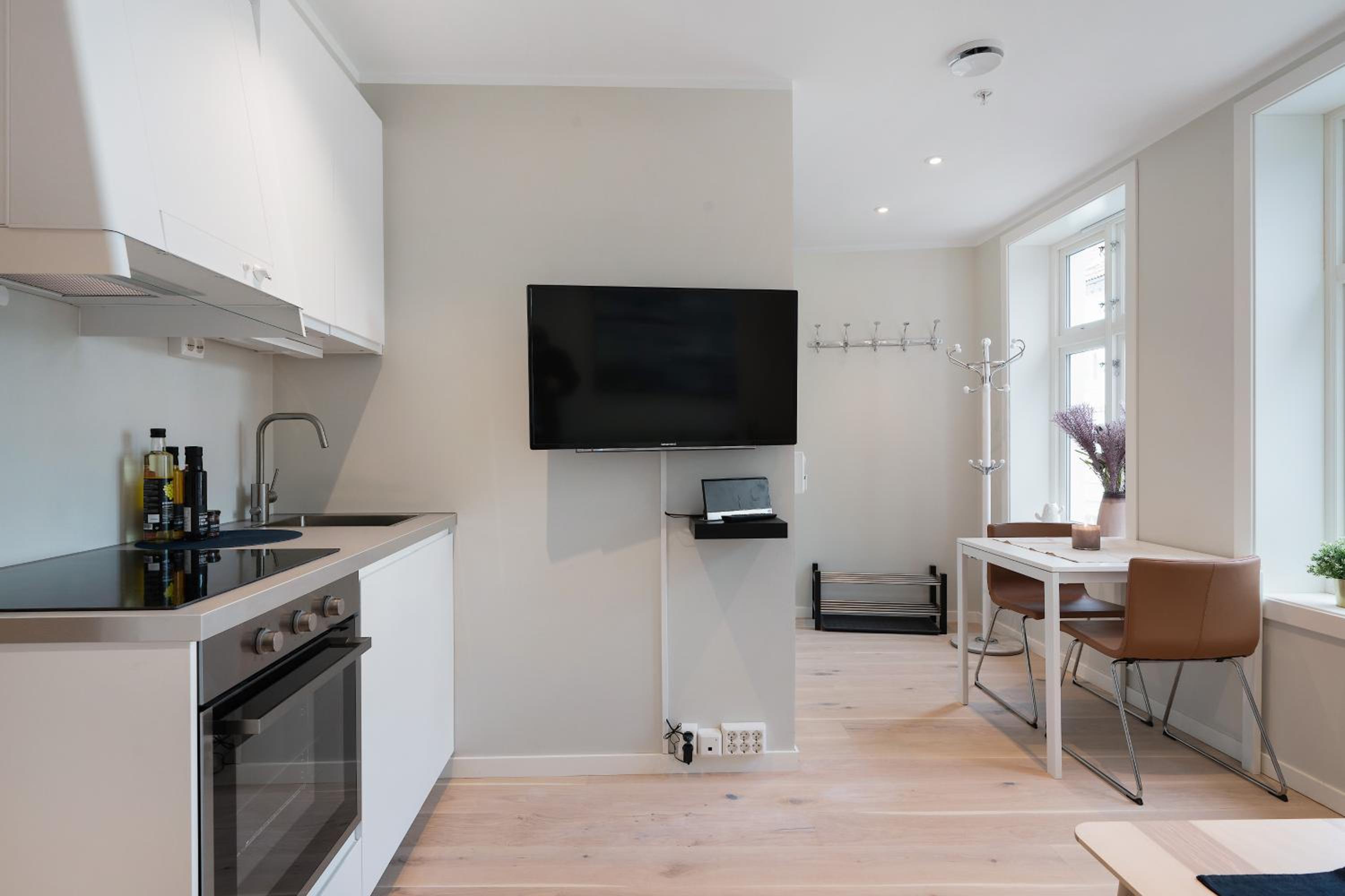 Bergen Vacations - Barfot Apartments - Property Image 40
