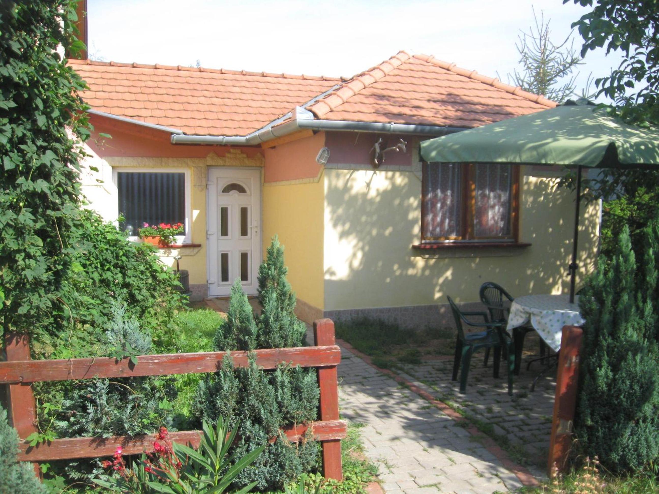 Négy Évszak Vidéki Nature Friendly Apartman view 4