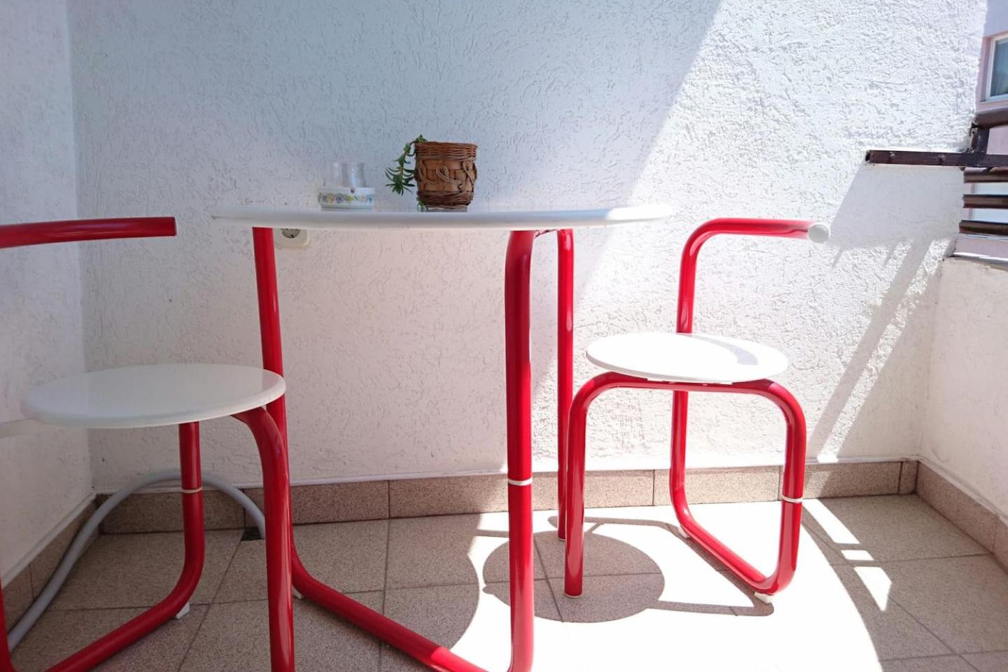 Hellena Apartment