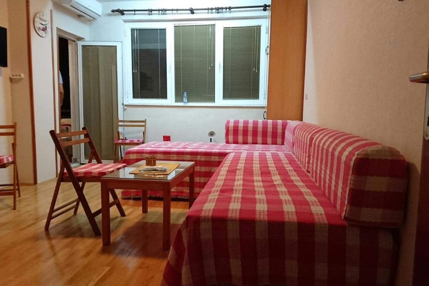 Hellena Apartment