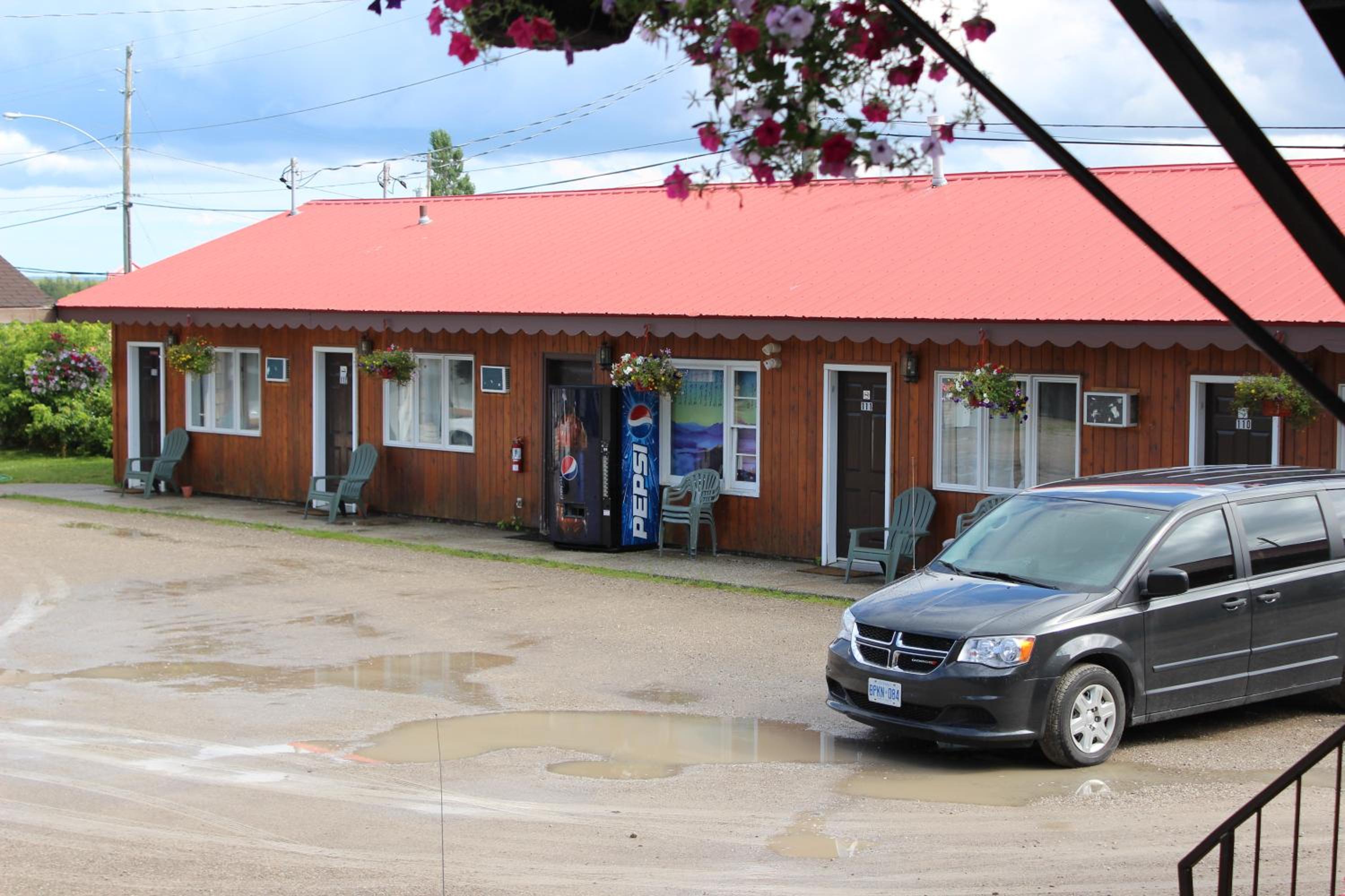 Hawberry Motel