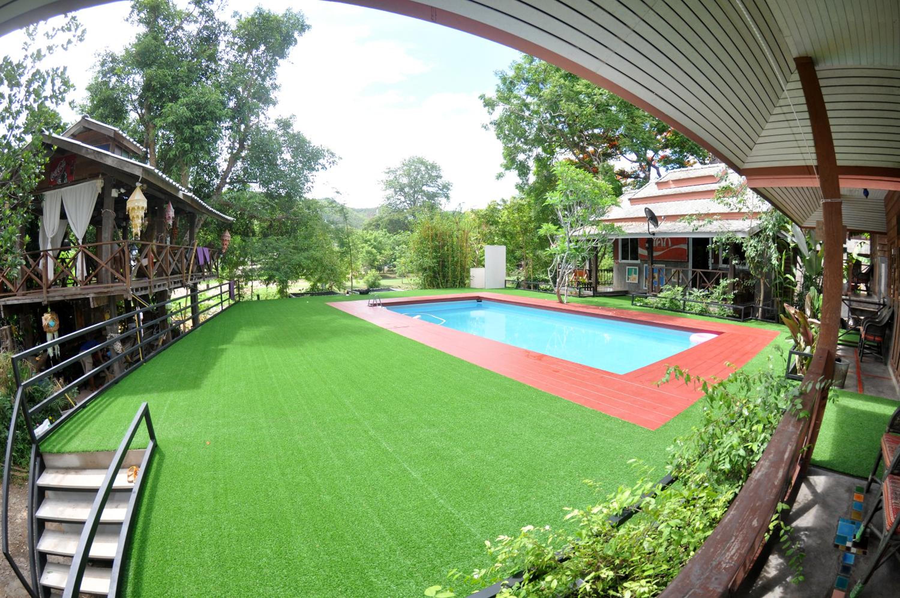 Sawasdeepai River Resort