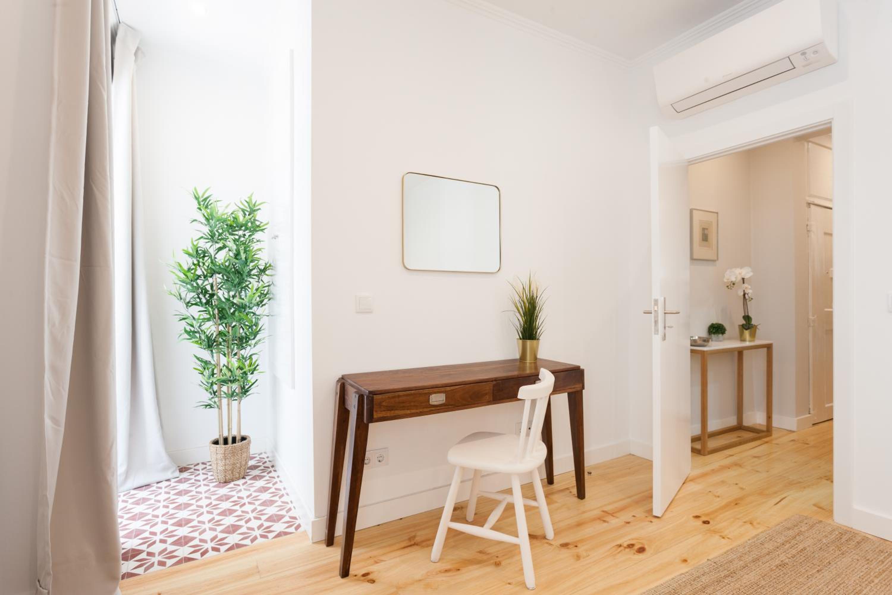Your Lisbon Home Bairro Alto view 4