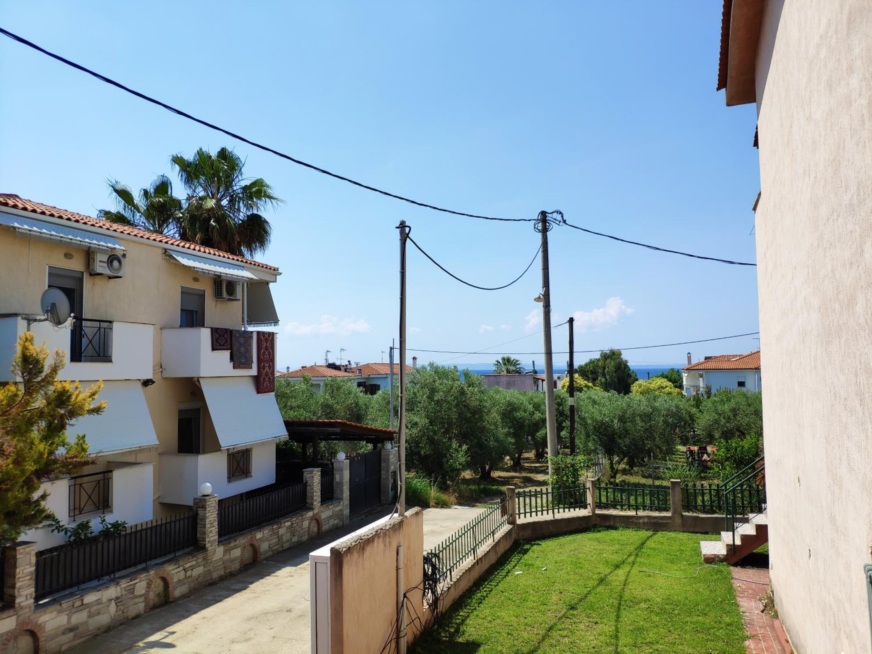 Greca Mare-Traditional Greek Boutique Apt. view 3