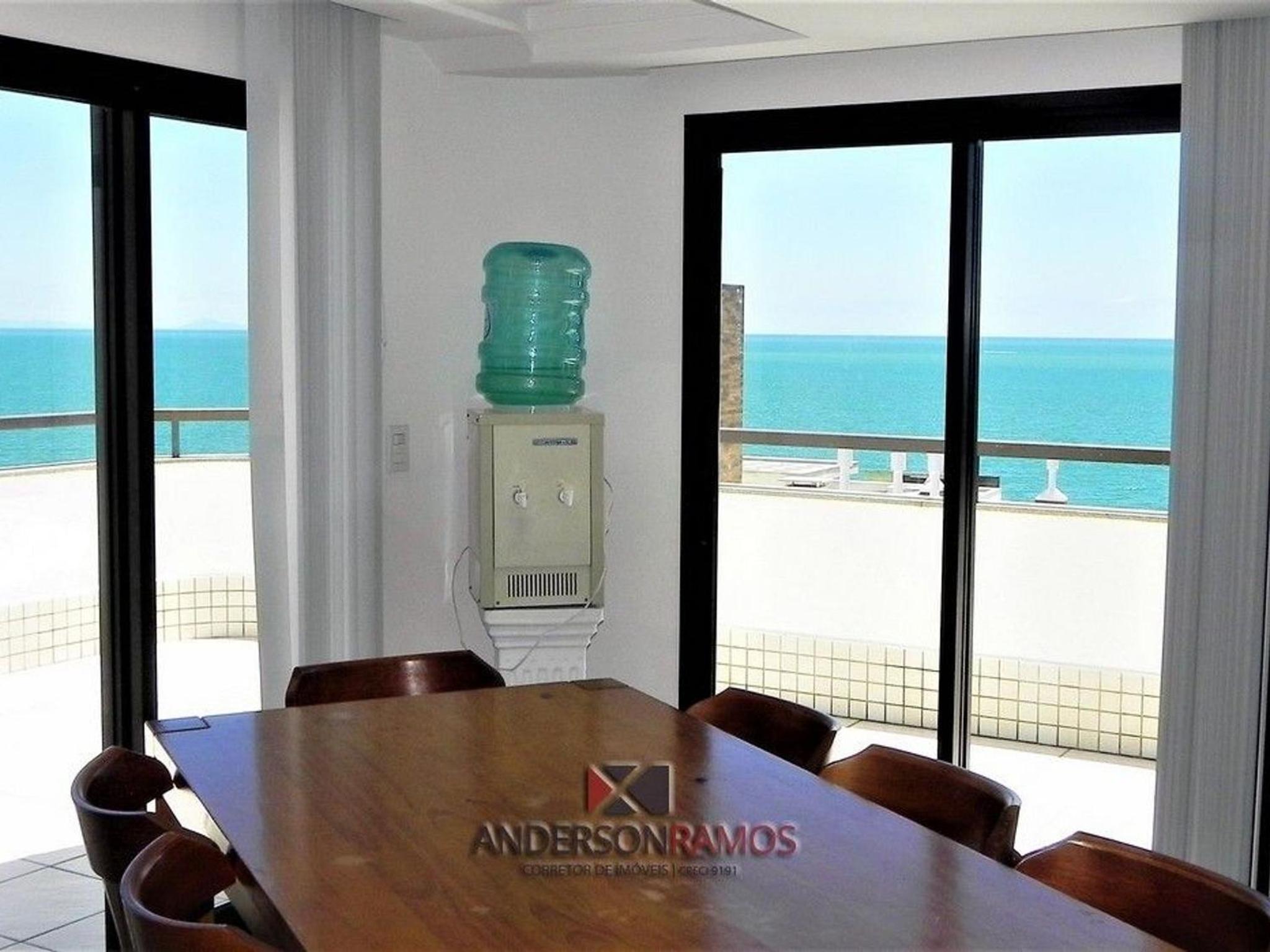 1060 - Cobertura Duplex com Linda Vista Para o Mar