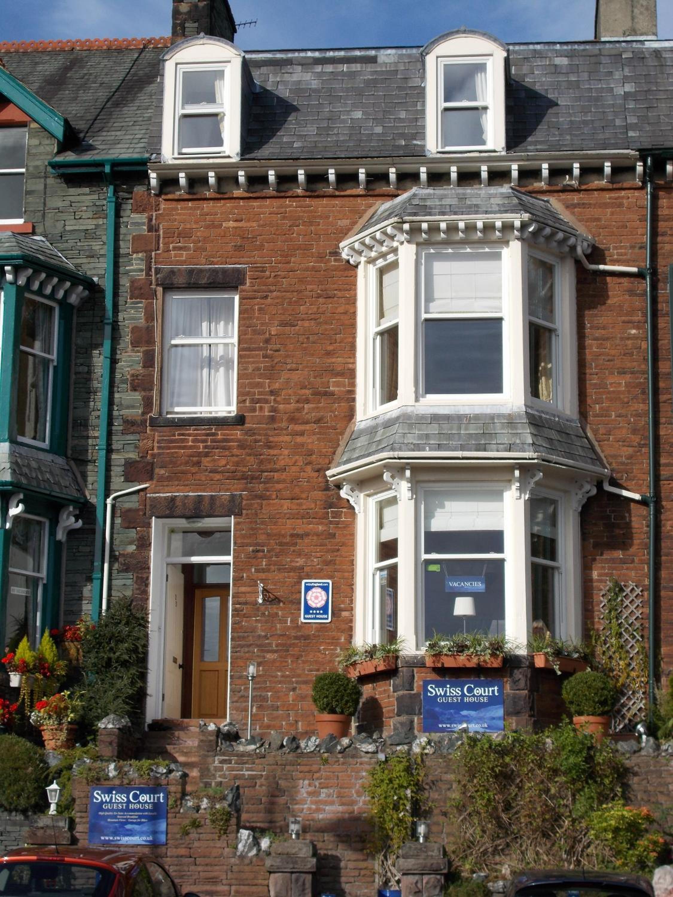 Hotel Swiss Court Guest House - Image 1