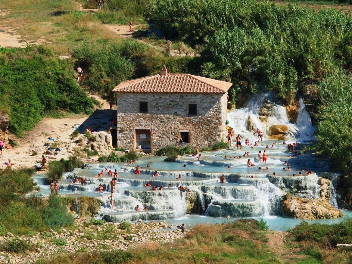 Saturnia Residence