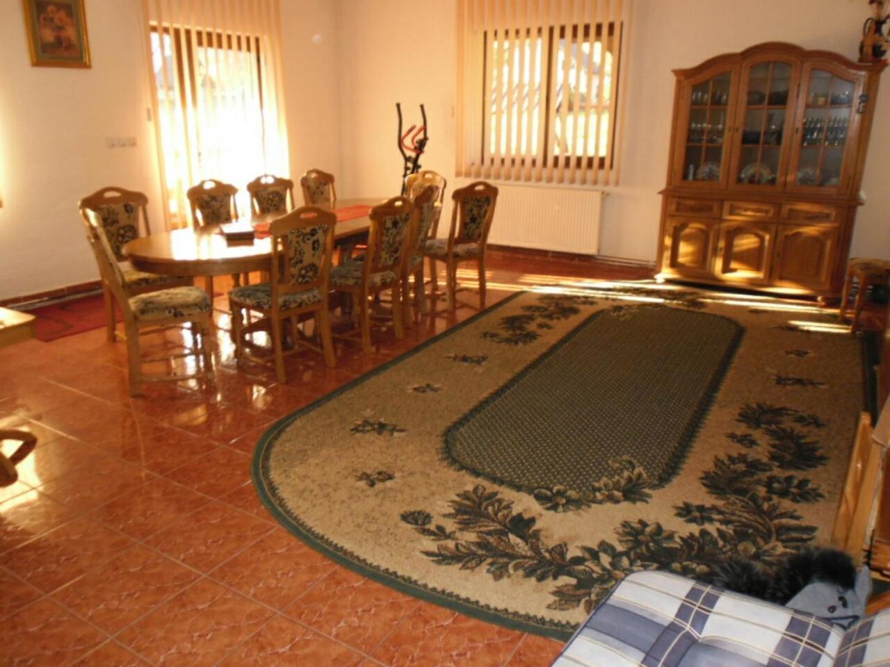 Casa cu Păuni