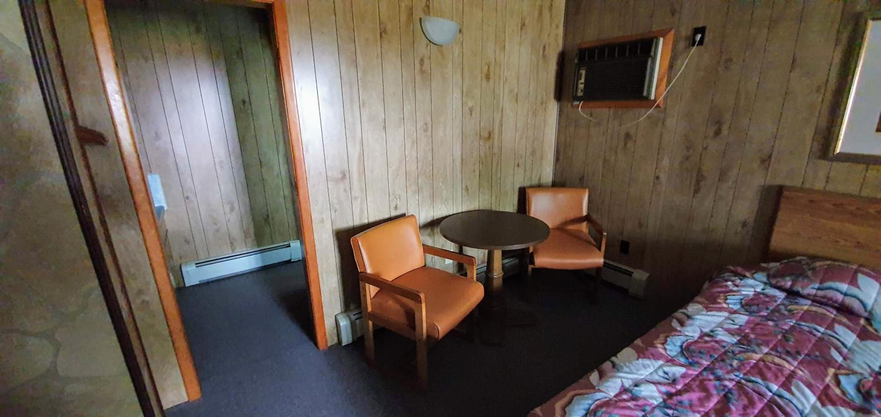 Red Ranch Inn
