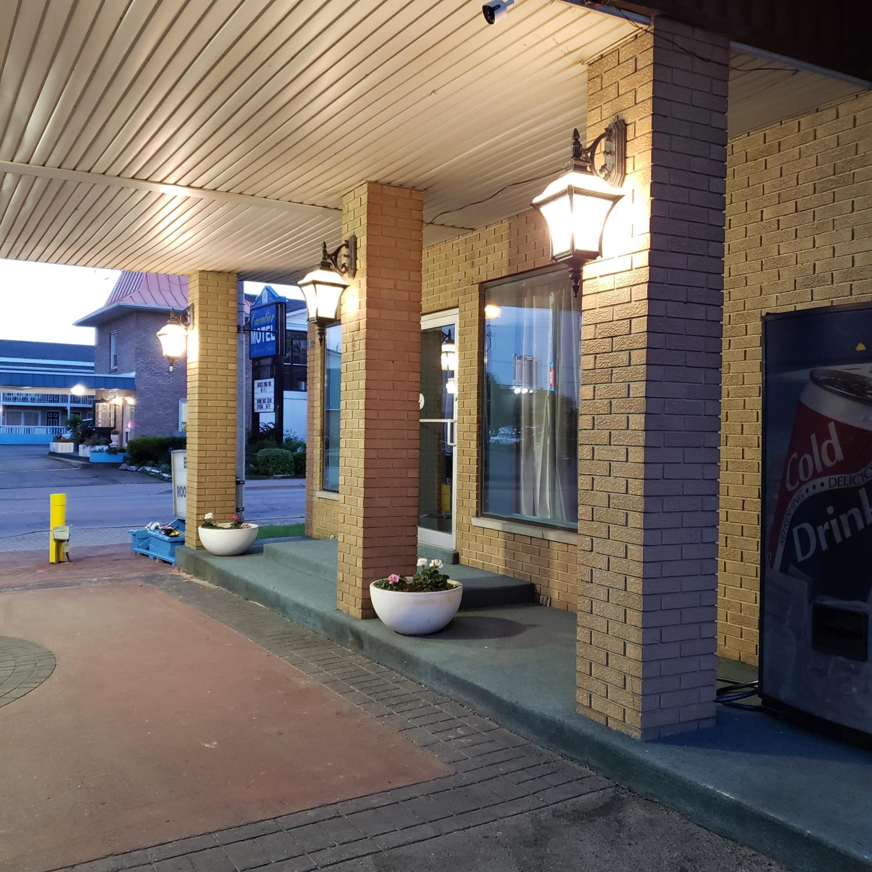 Olympia Motel - Image 5