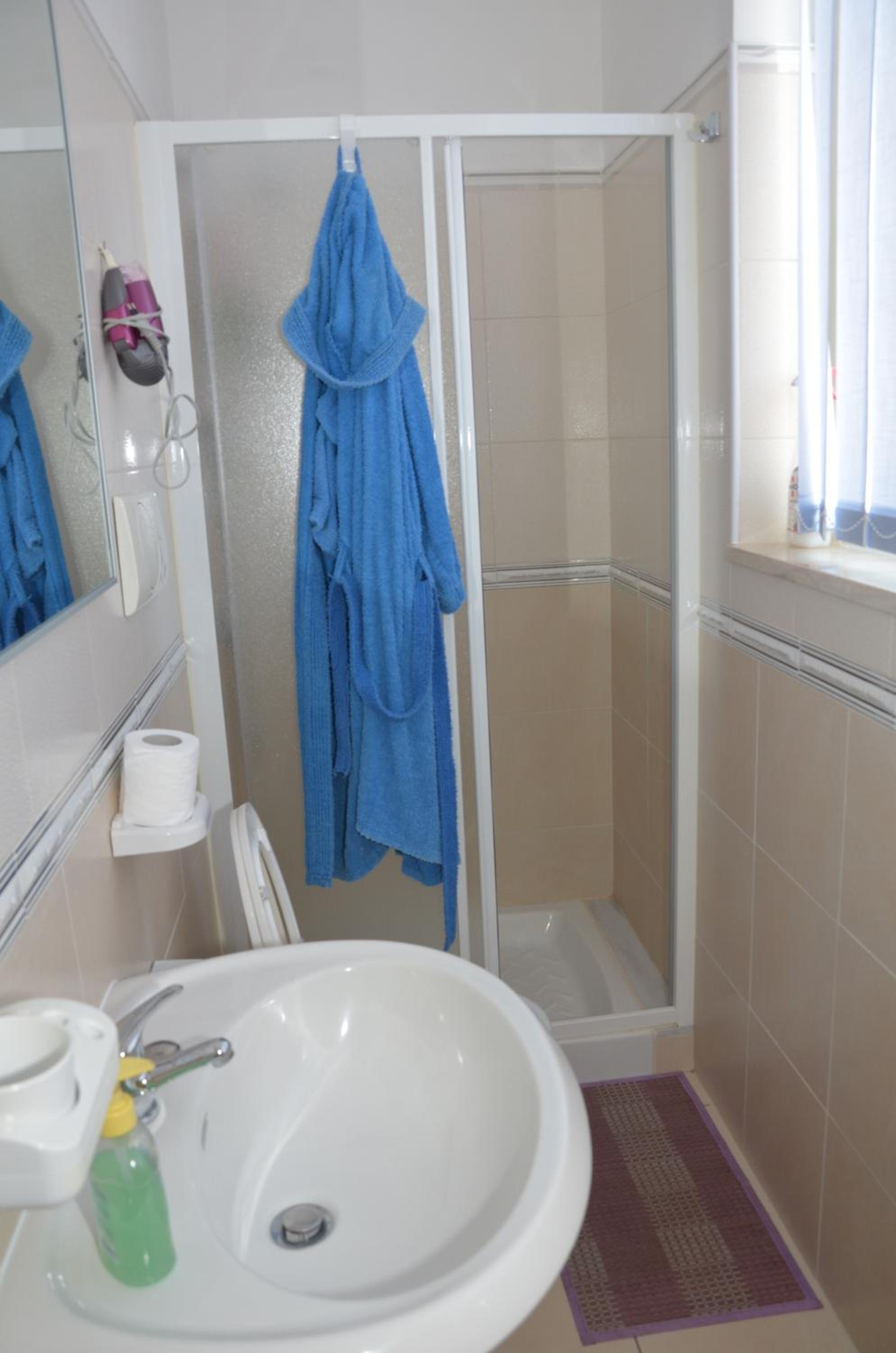 B&B LU SULE en Torchiarolo — bathroom