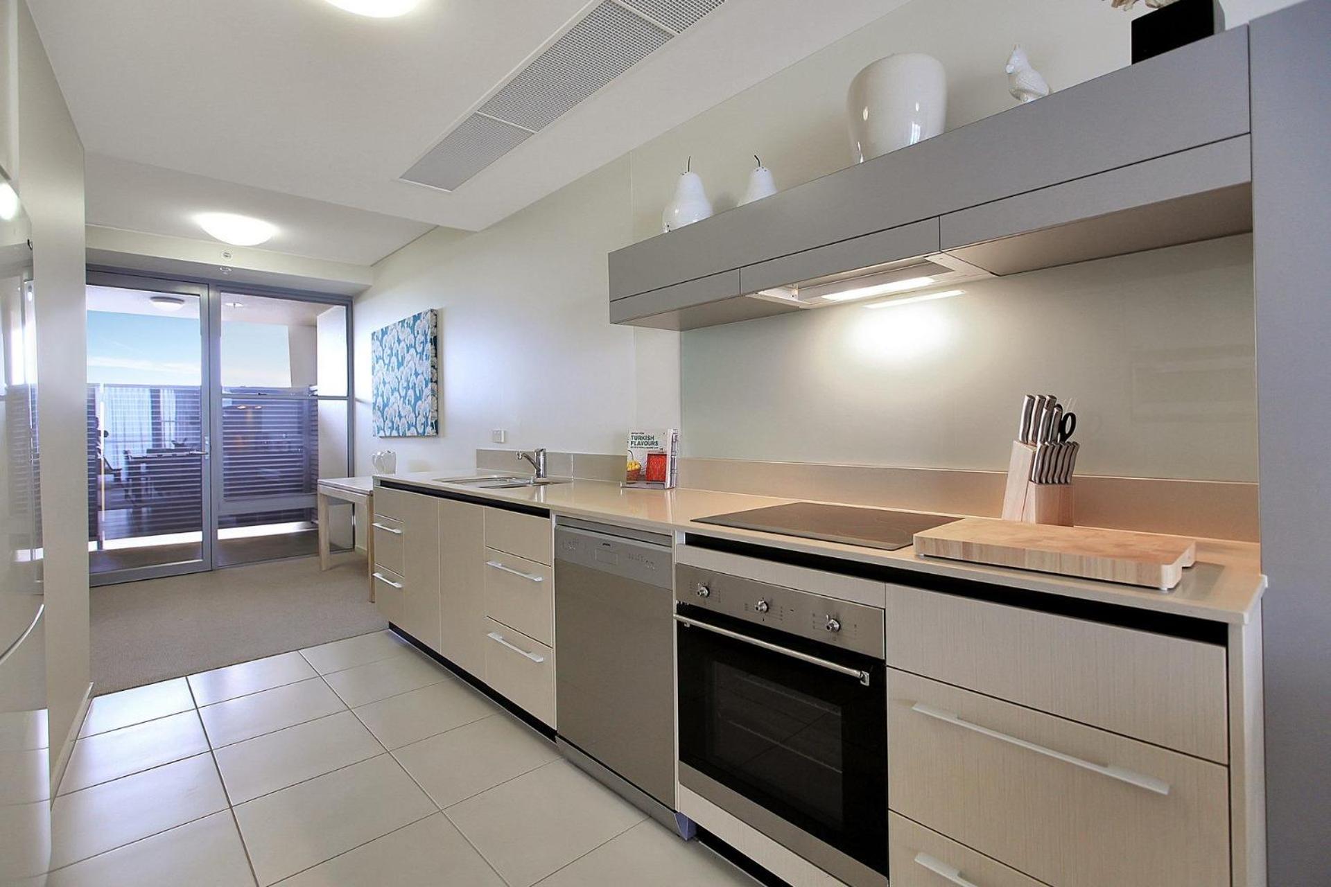 Caloundra Vacations - Monaco Unit 905, 12 Otranto St - Property Image 3
