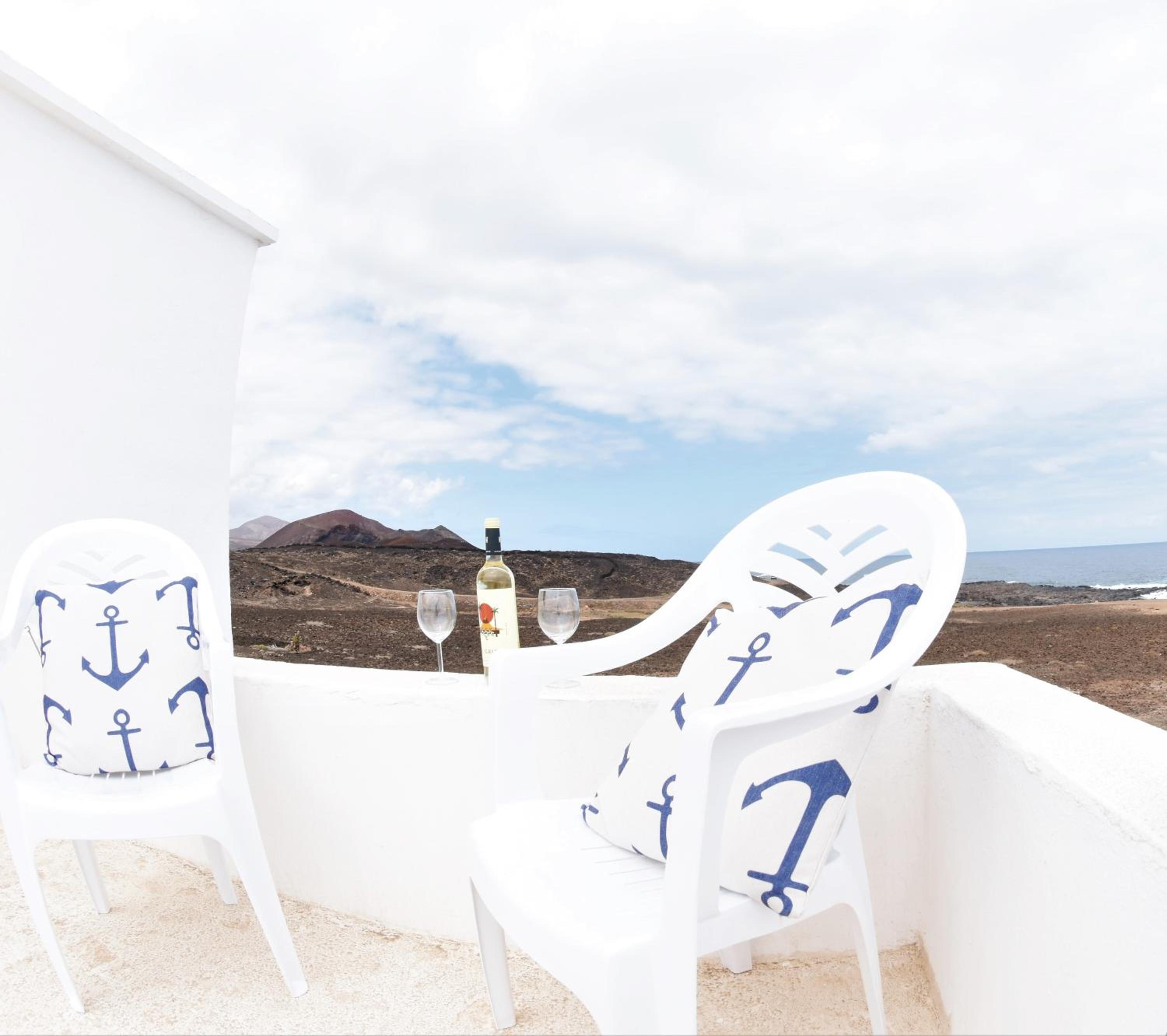 Casa Los Lajares view 4