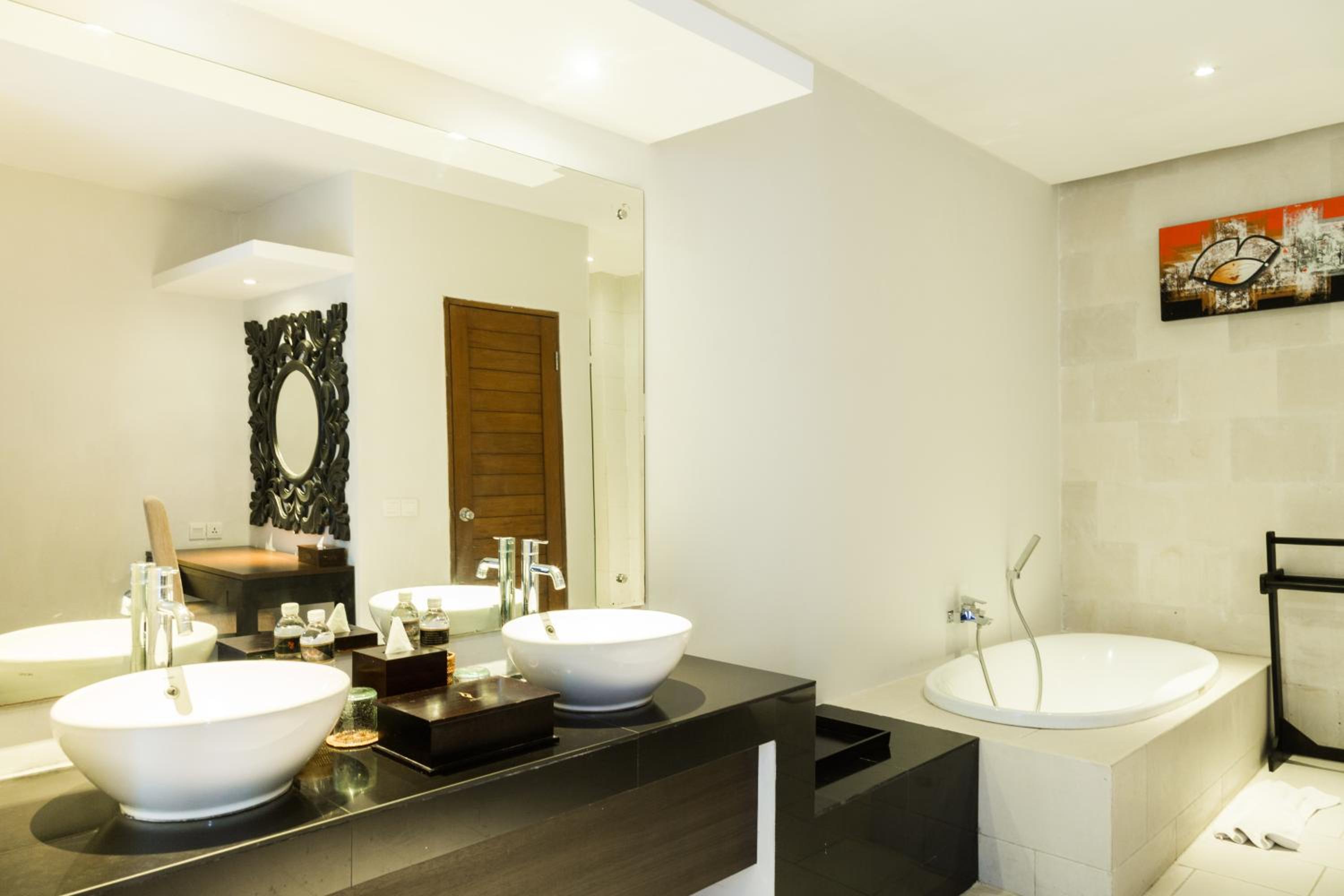 The Light Exclusive Villas and SPA