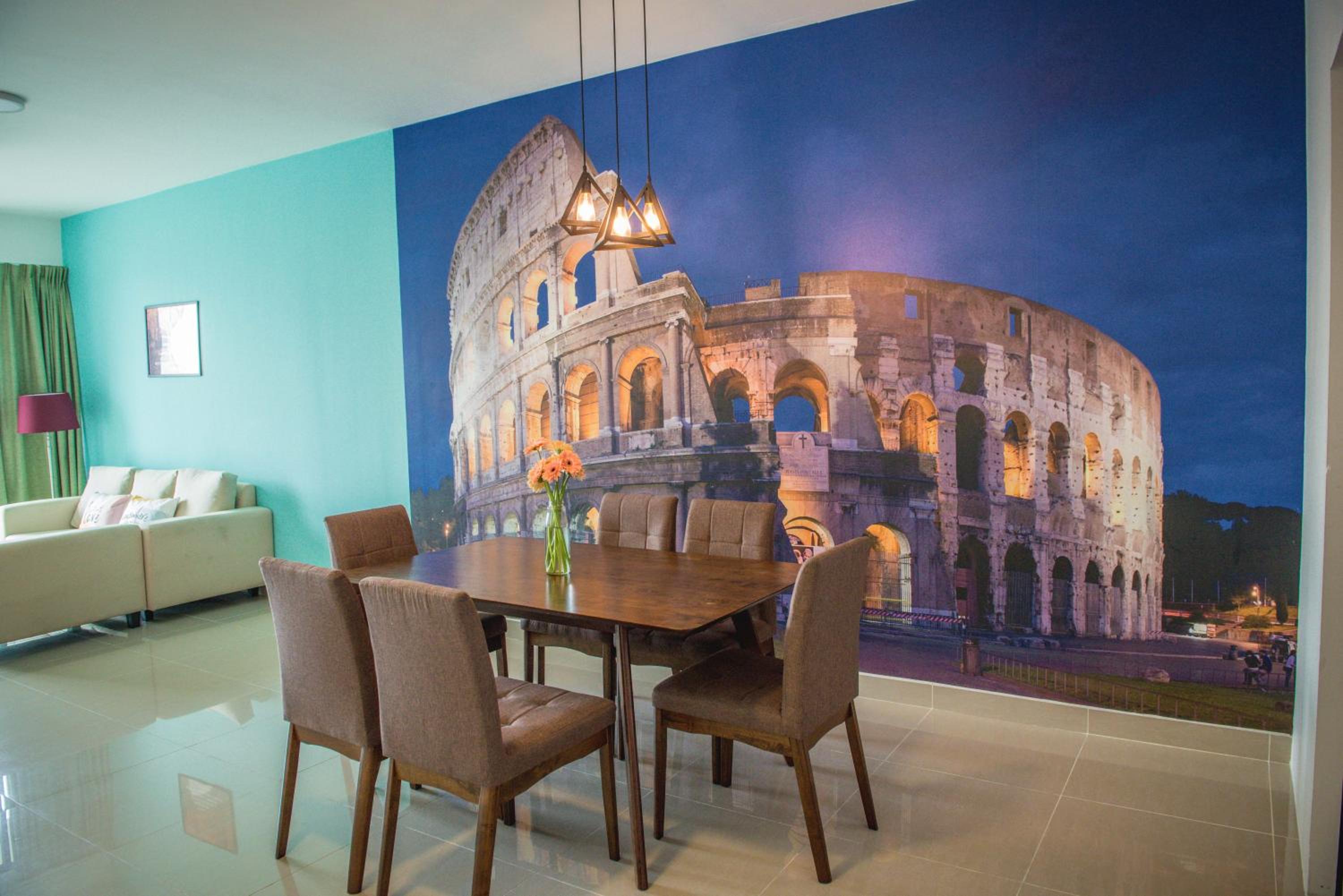 Amerin Mall & Suites