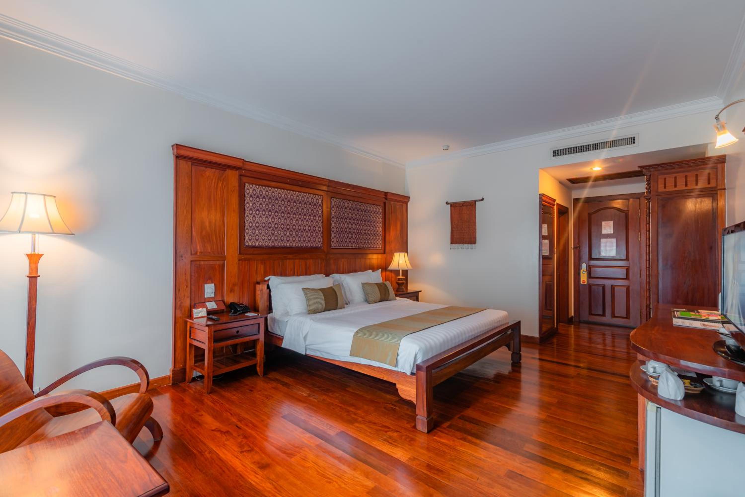 Empress Residence Resort and Spa