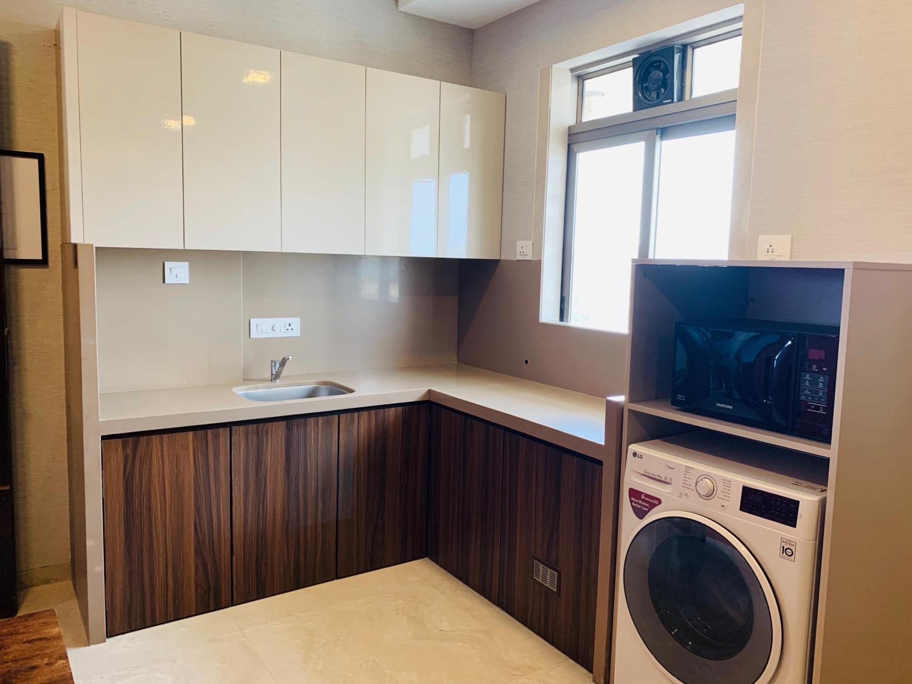 Theory9 Premium Service Apartments Khar photo 4