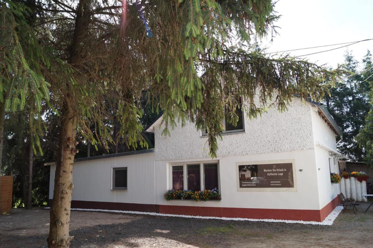 Ferienhaus zum Jagdschlösschen view 2