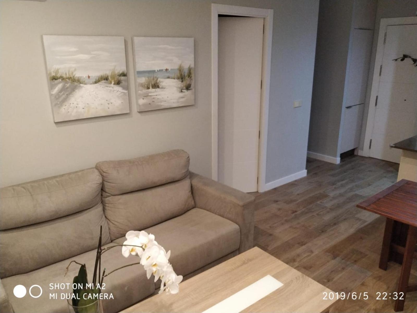 Benalbeach JR Suite