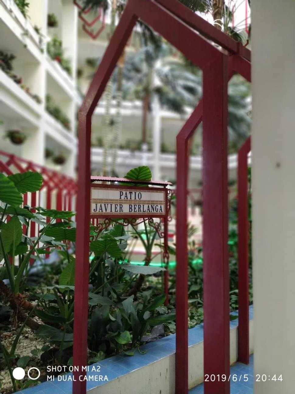 Benalbeach JR Suite