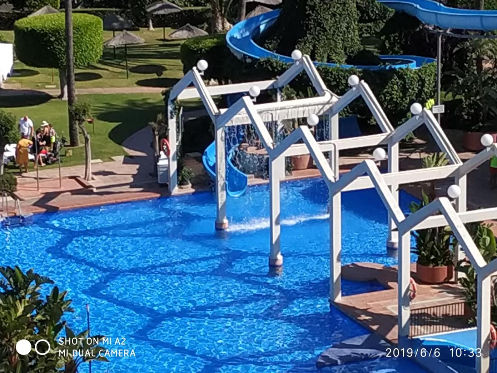 Benalbeach JR Suite