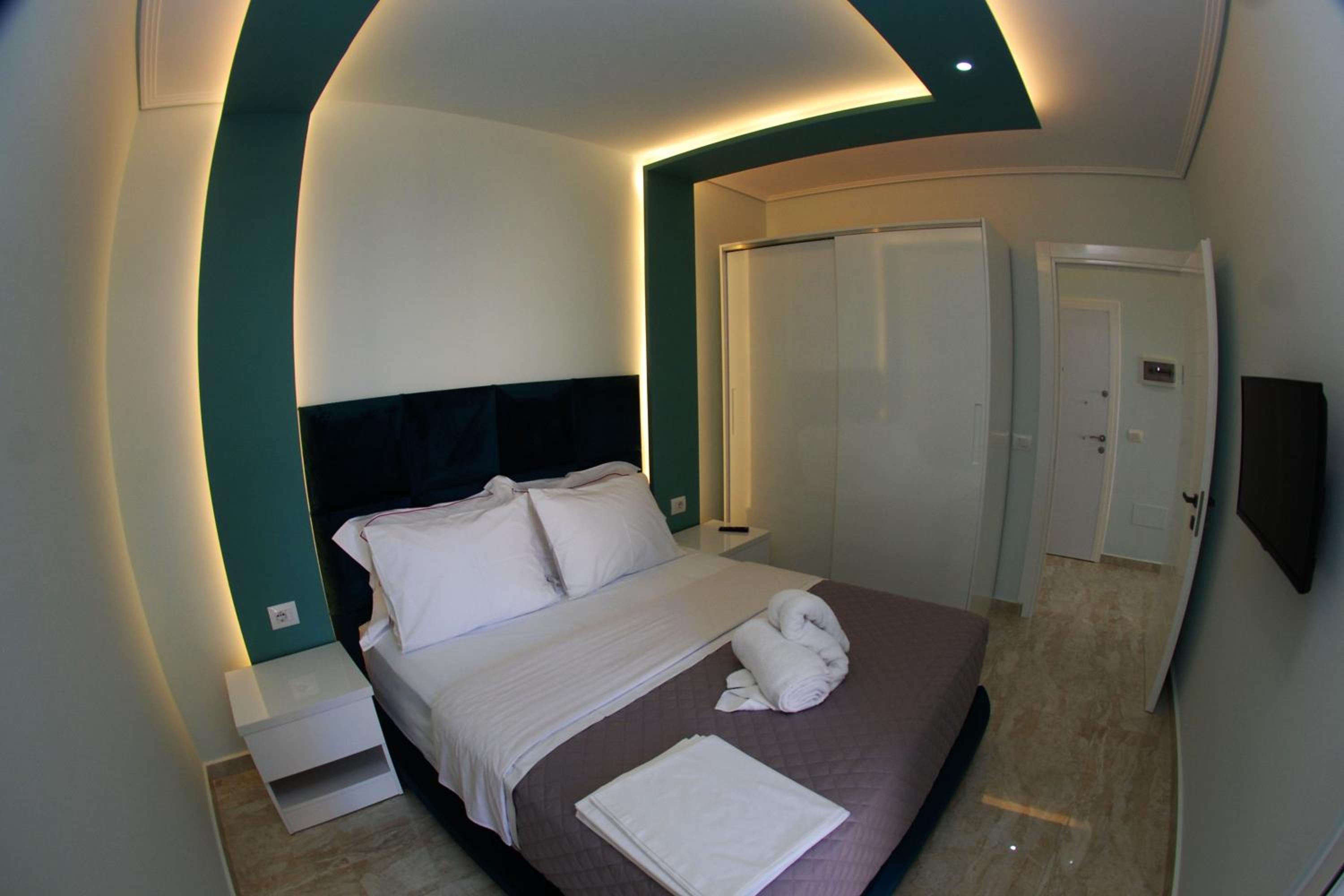 Oceanic Luxury Apartments