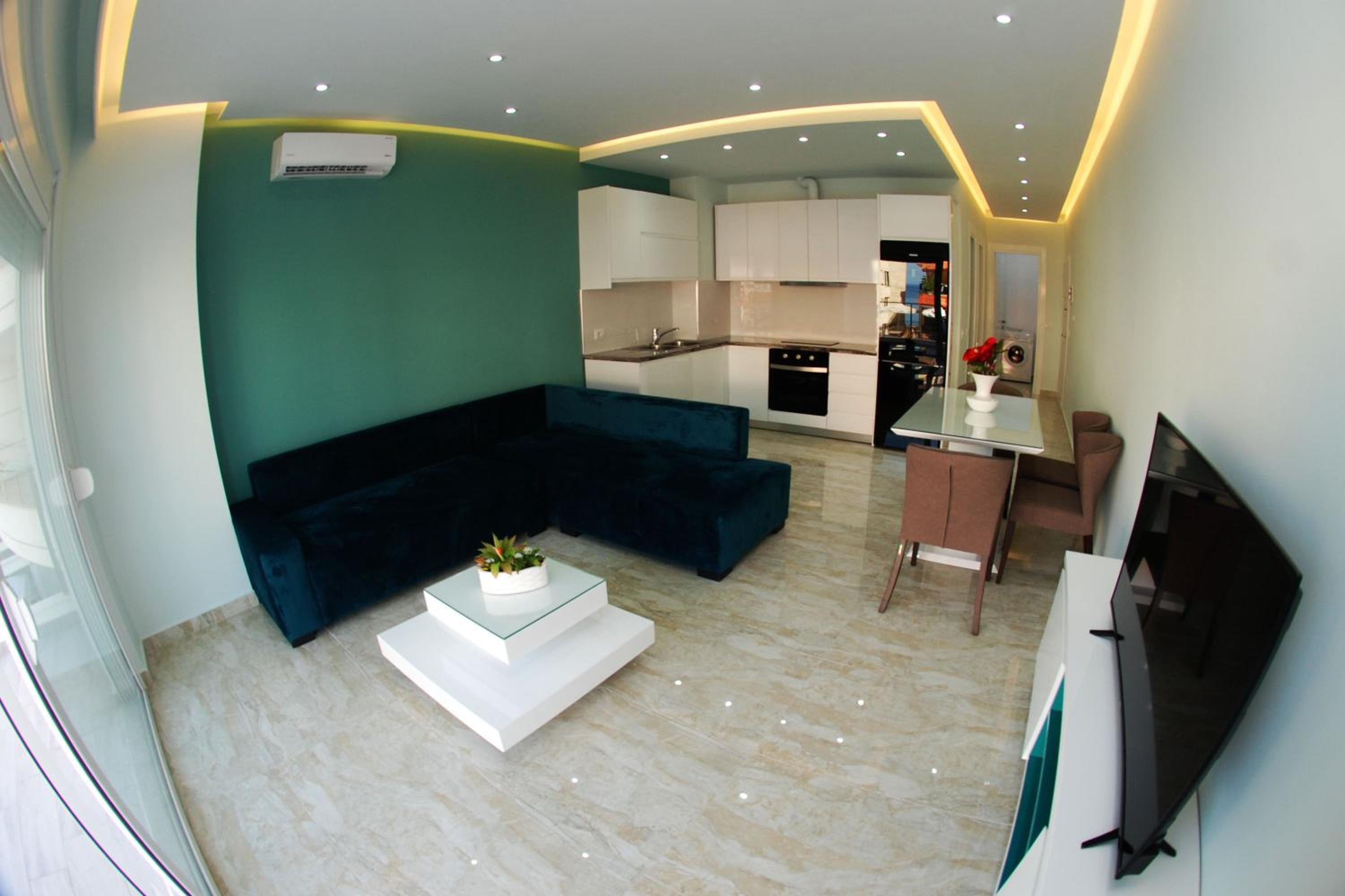 Oceanic Luxury Apartments