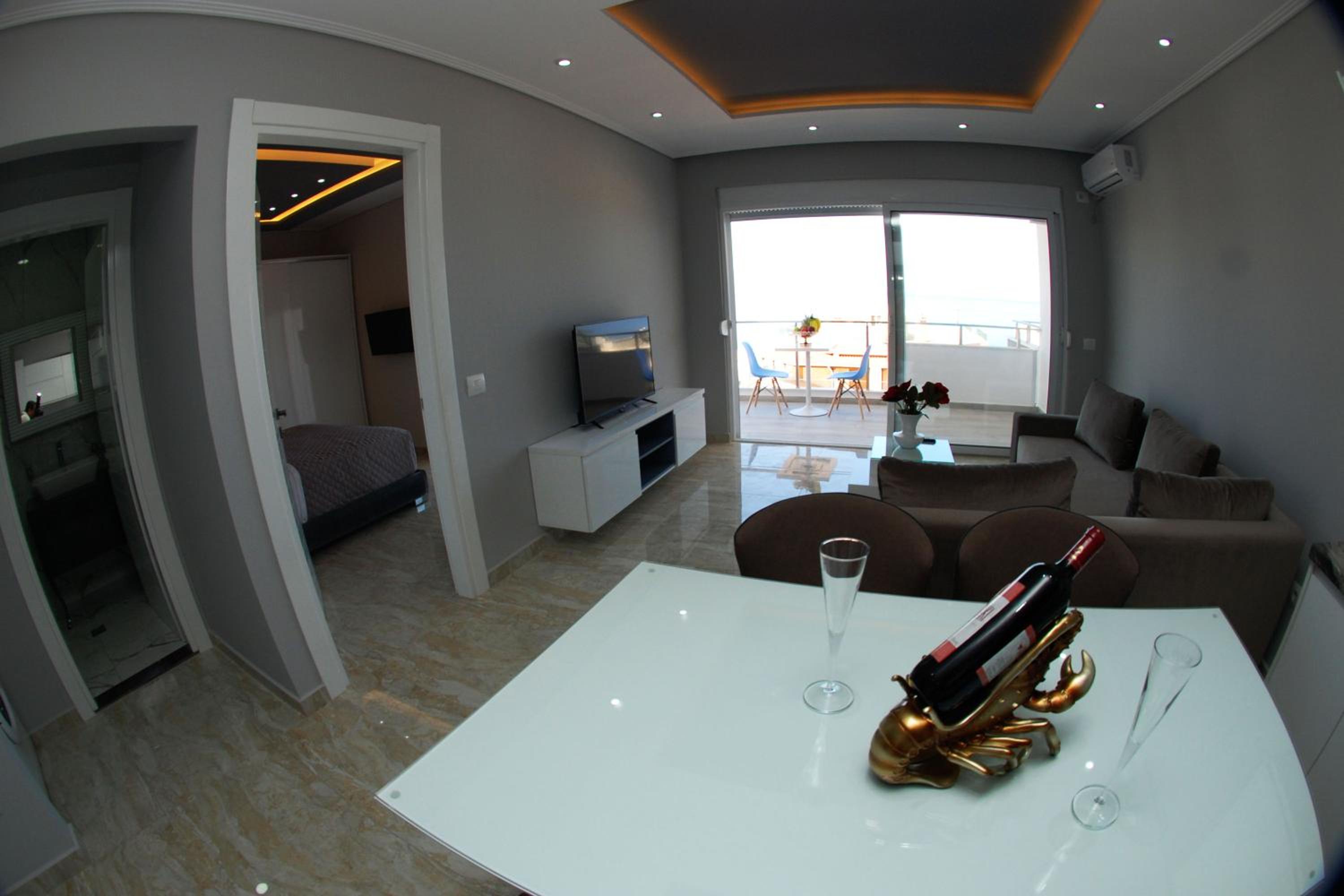 Oceanic Luxury Apartments