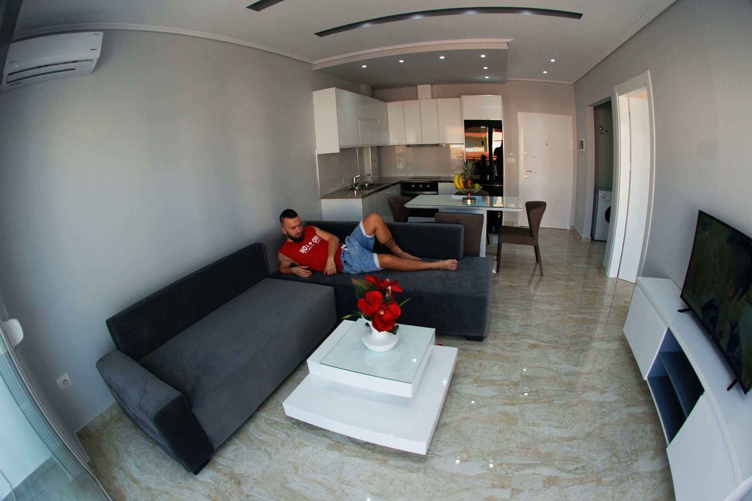 Oceanic Luxury Apartments