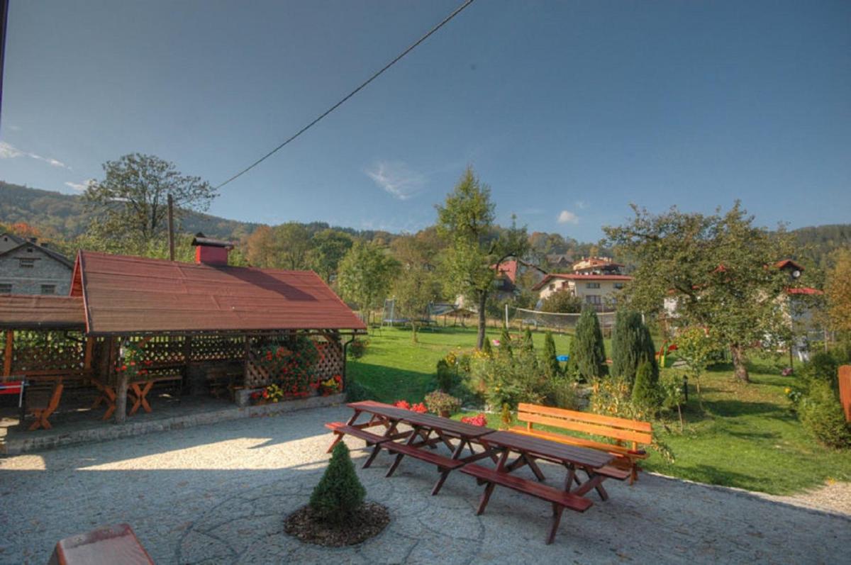 outdoor BBQ area