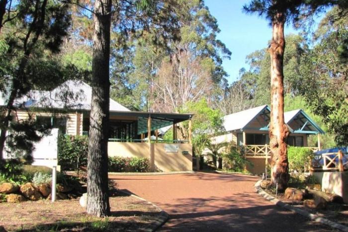 Heritage Trail Lodge
