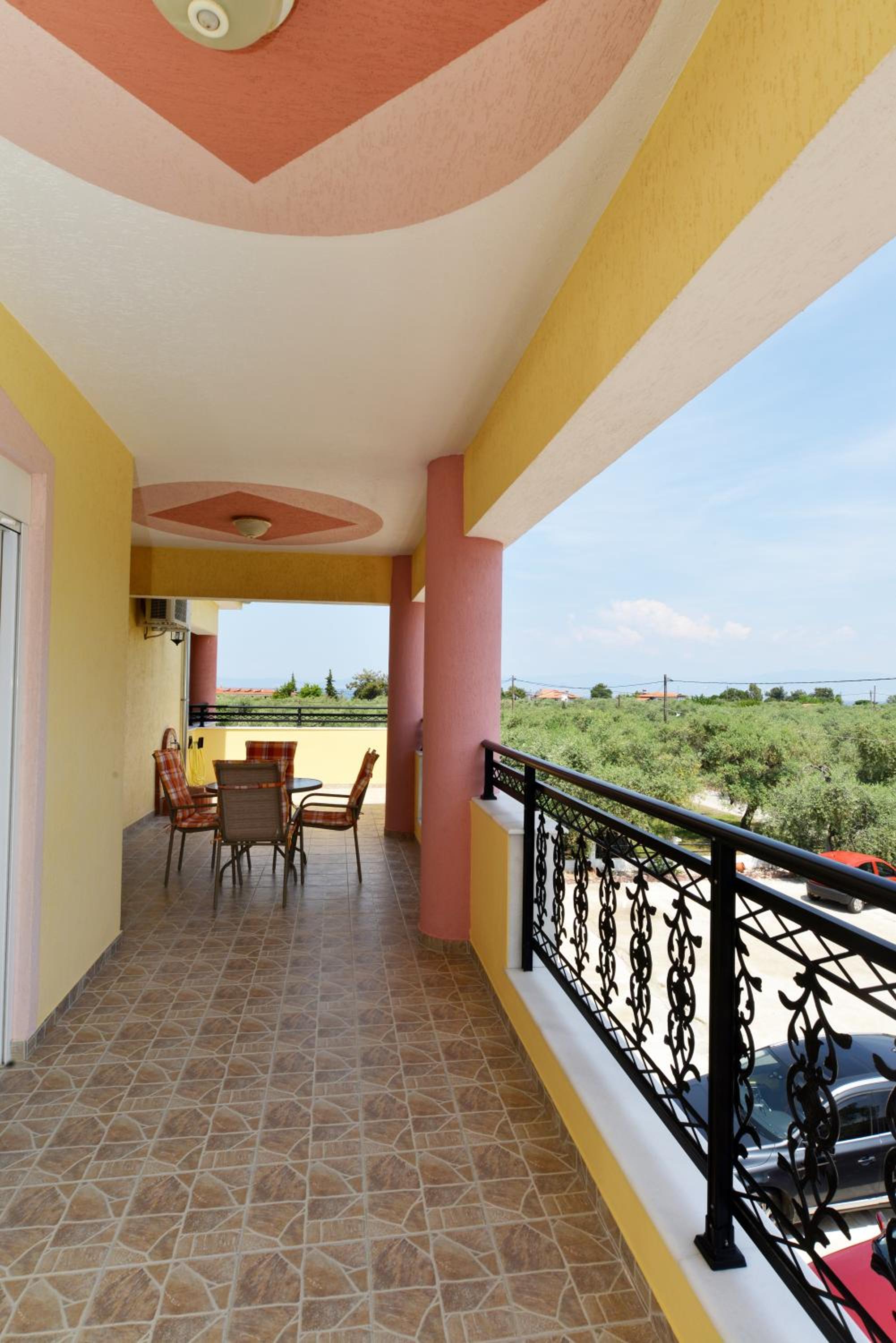balcony
