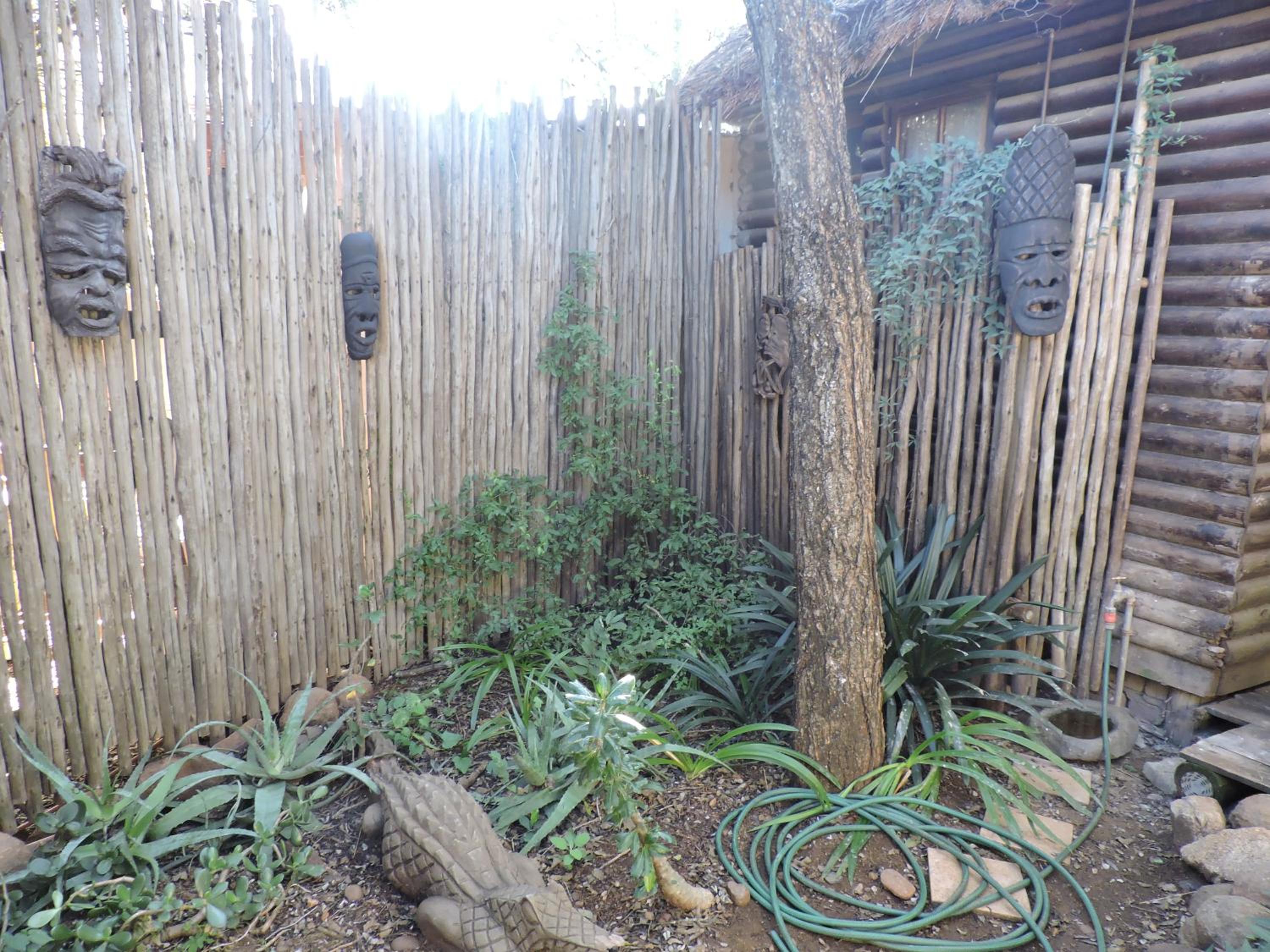 Kruger Inn Backpackers view 5