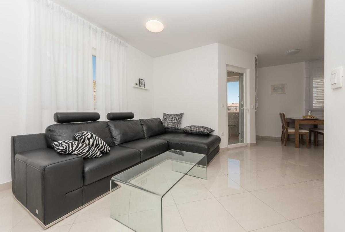Apartman IVONA view 5