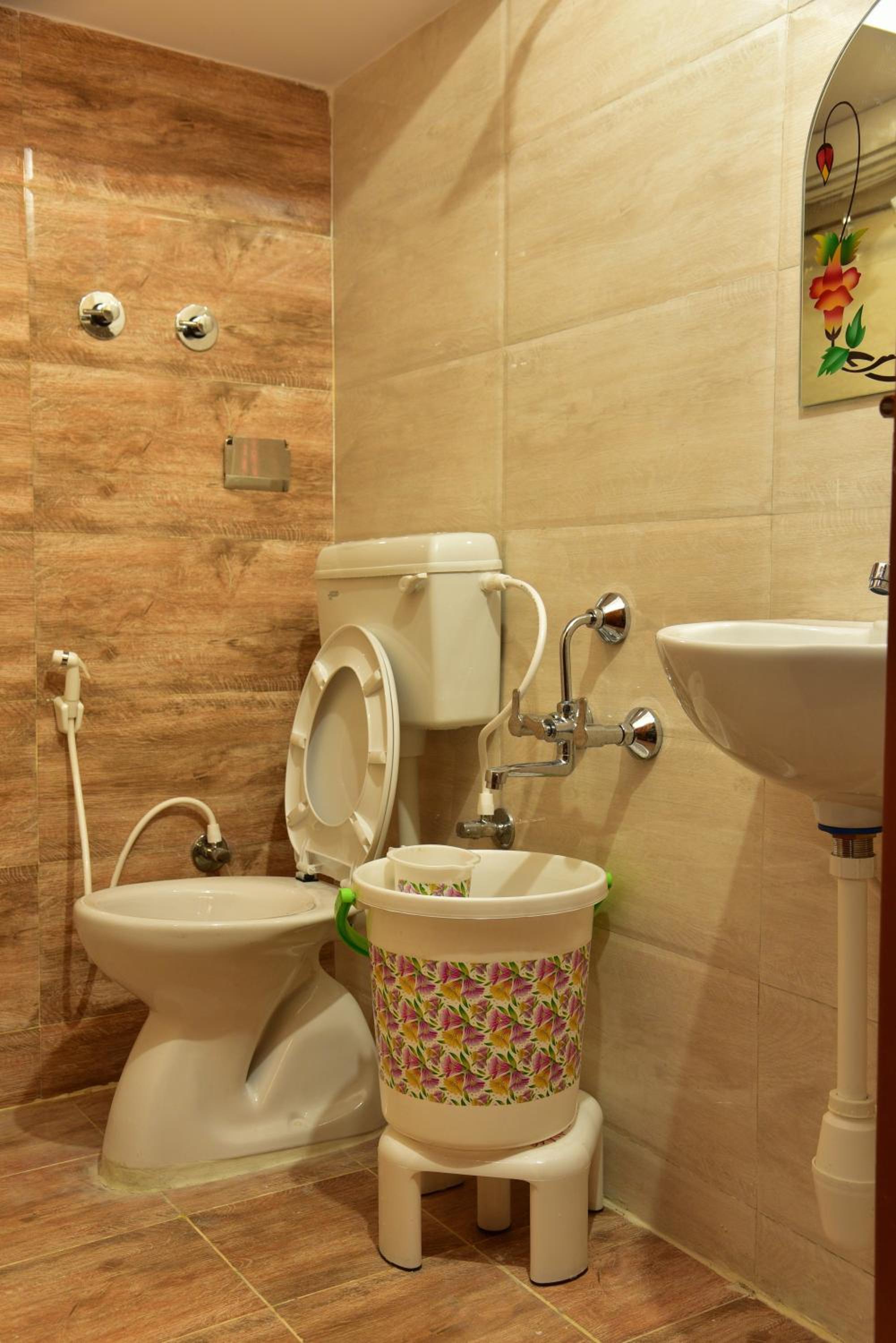 Elegant Serviced Apartment view 4