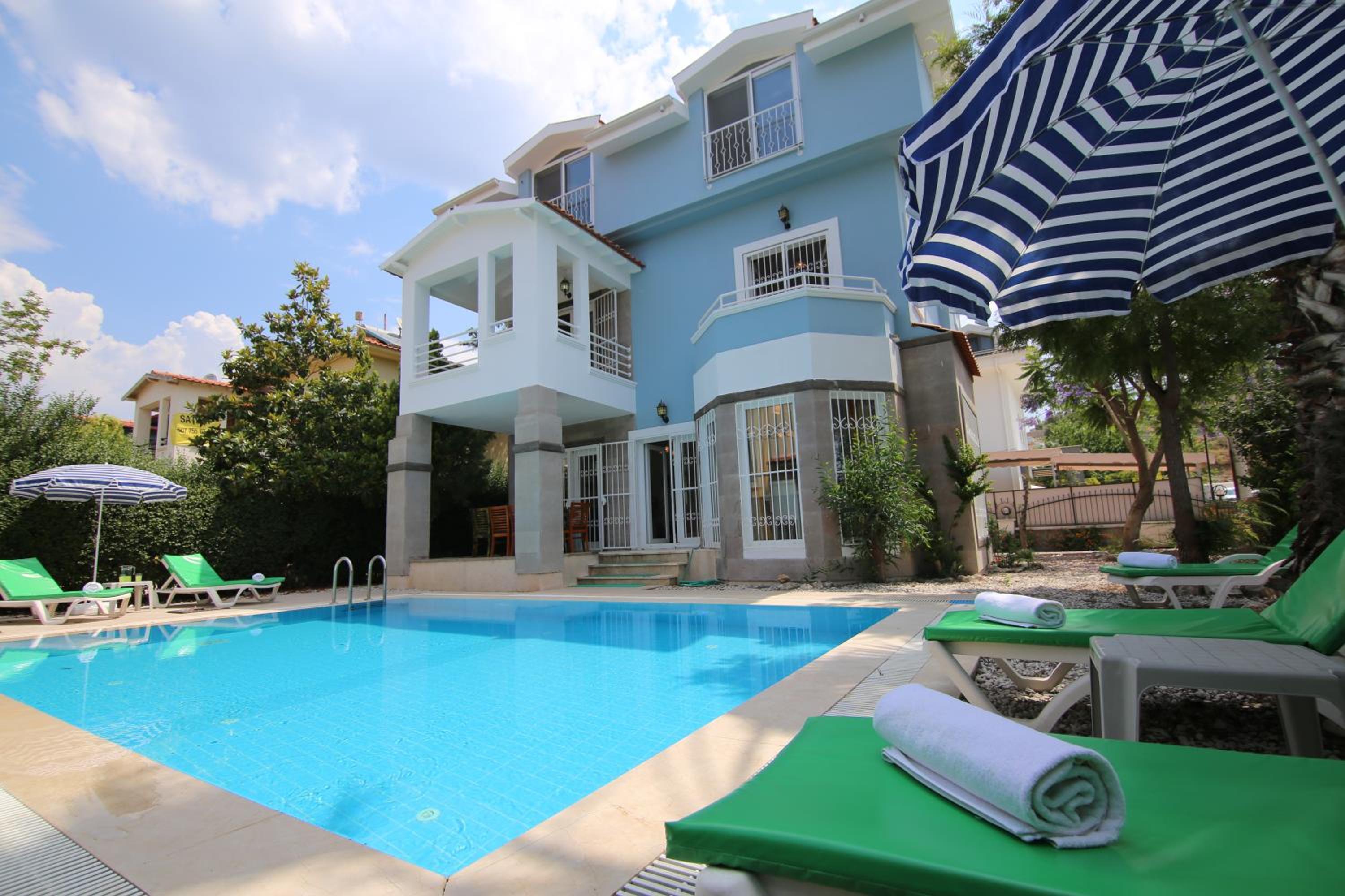 Infinity Mavi Villa
