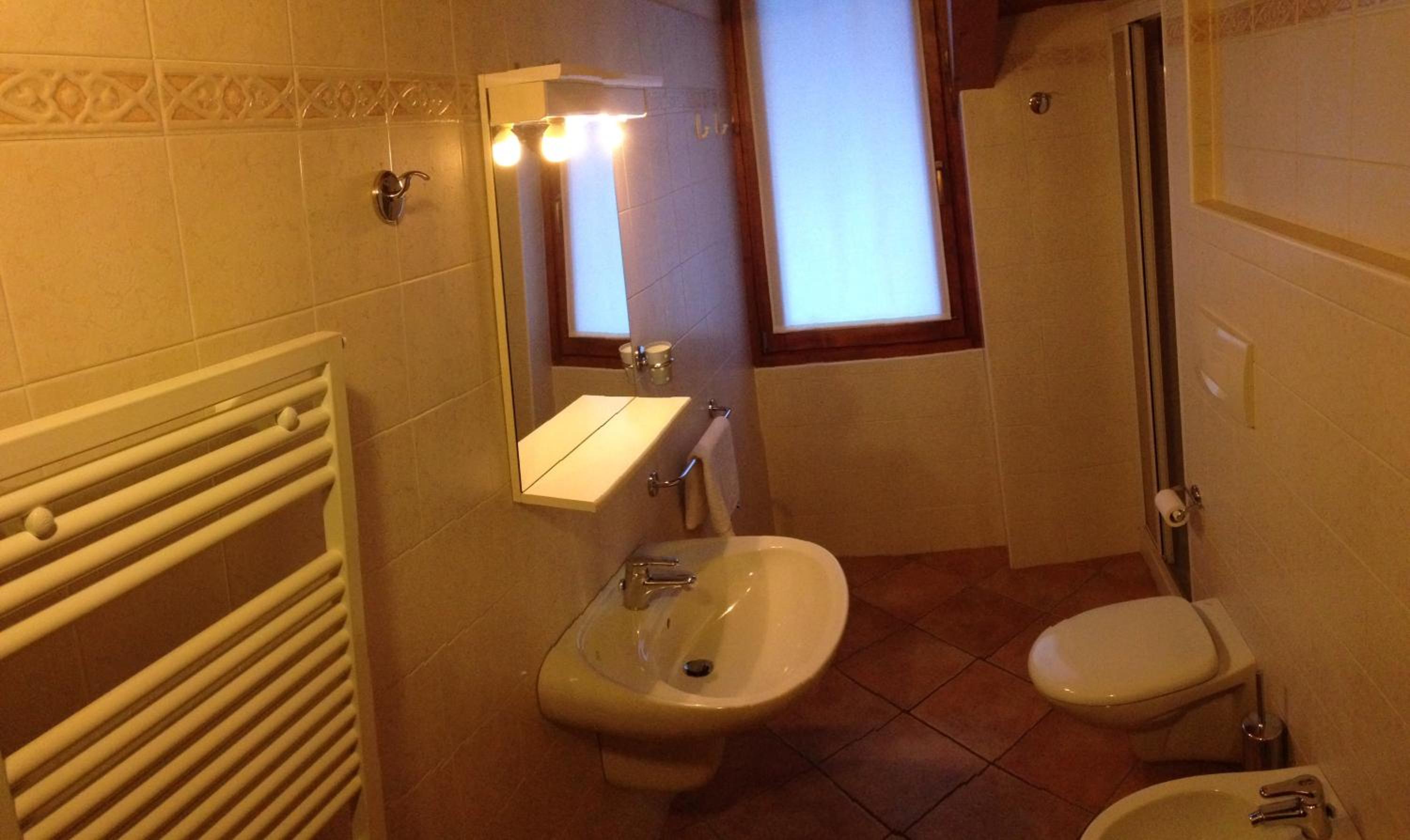 Photo 53
