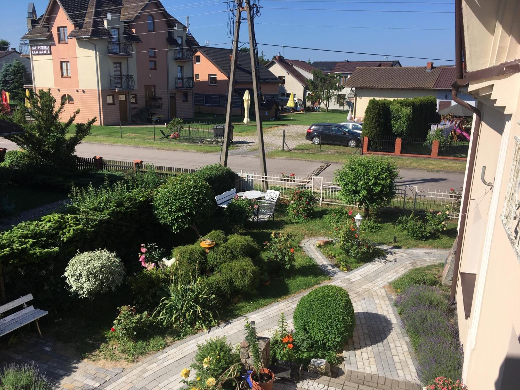 Photo 19